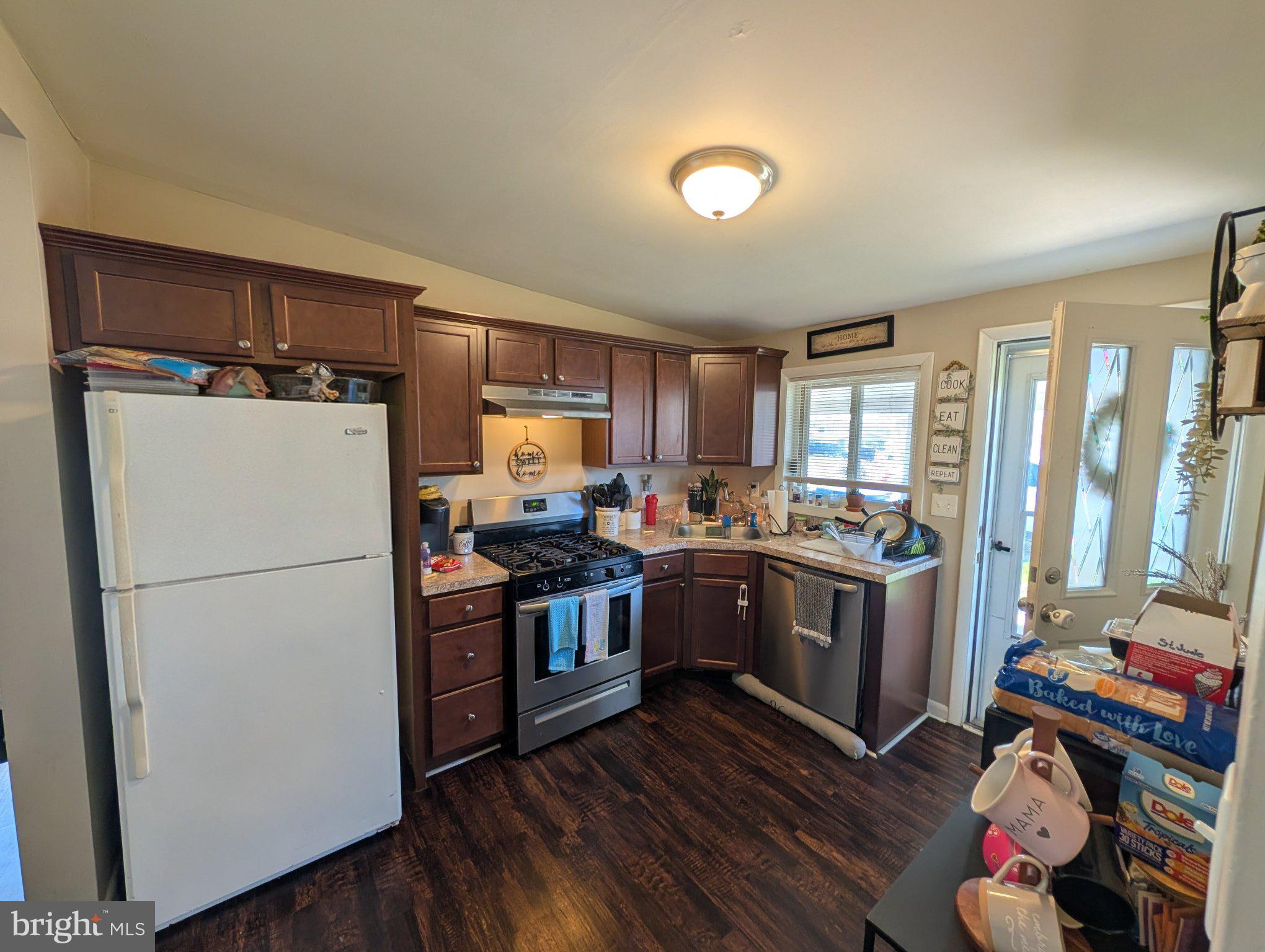 7100 CLEARFIELD STREET