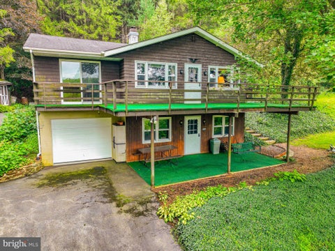 Homes For Sale - 1160 Preachers Camp Drive<br/> Carbon County, LEHIGHTON, PA 18235