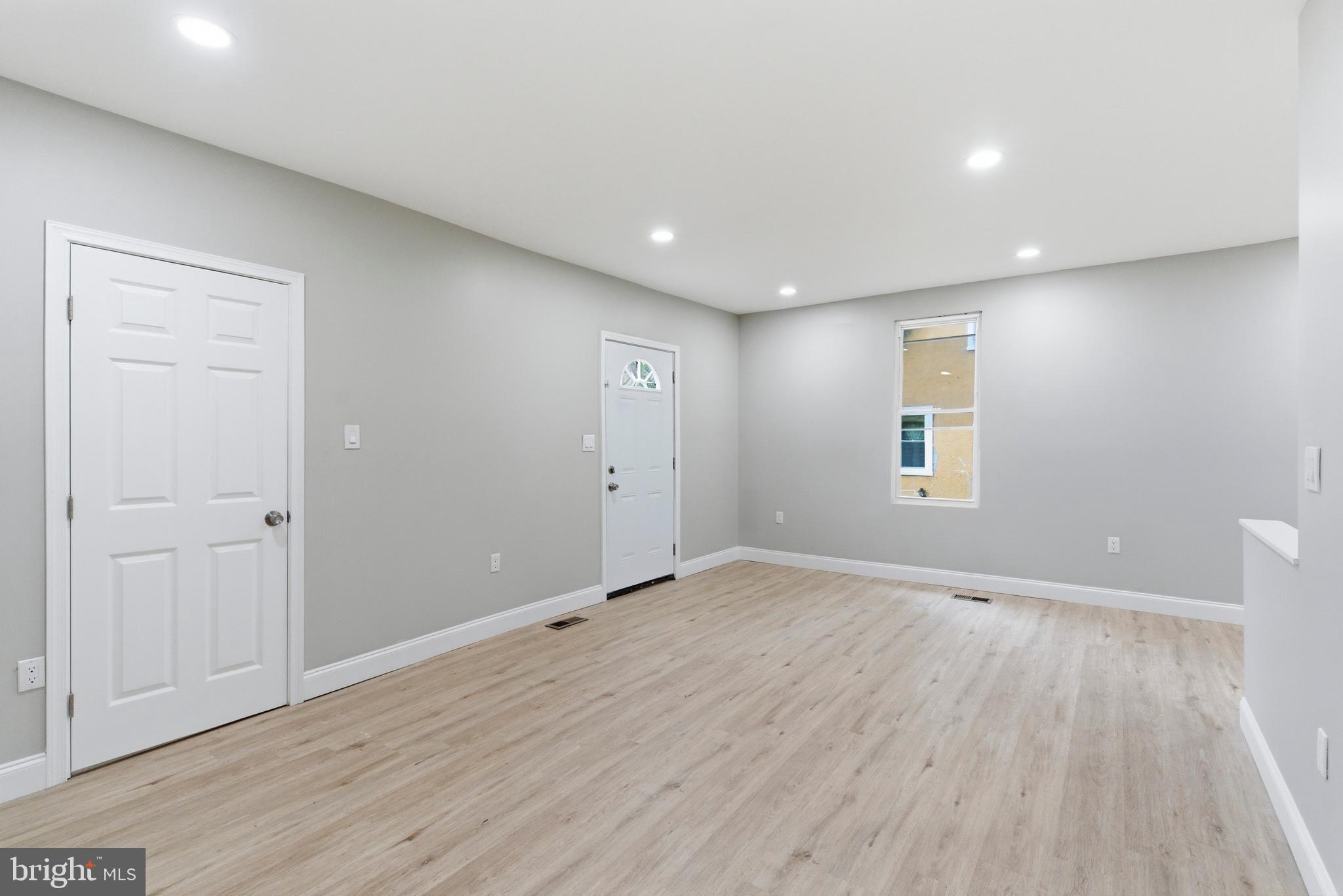 WOODLAWN - Residential