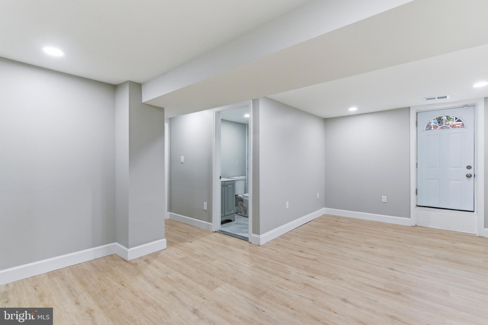 WOODLAWN - Residential