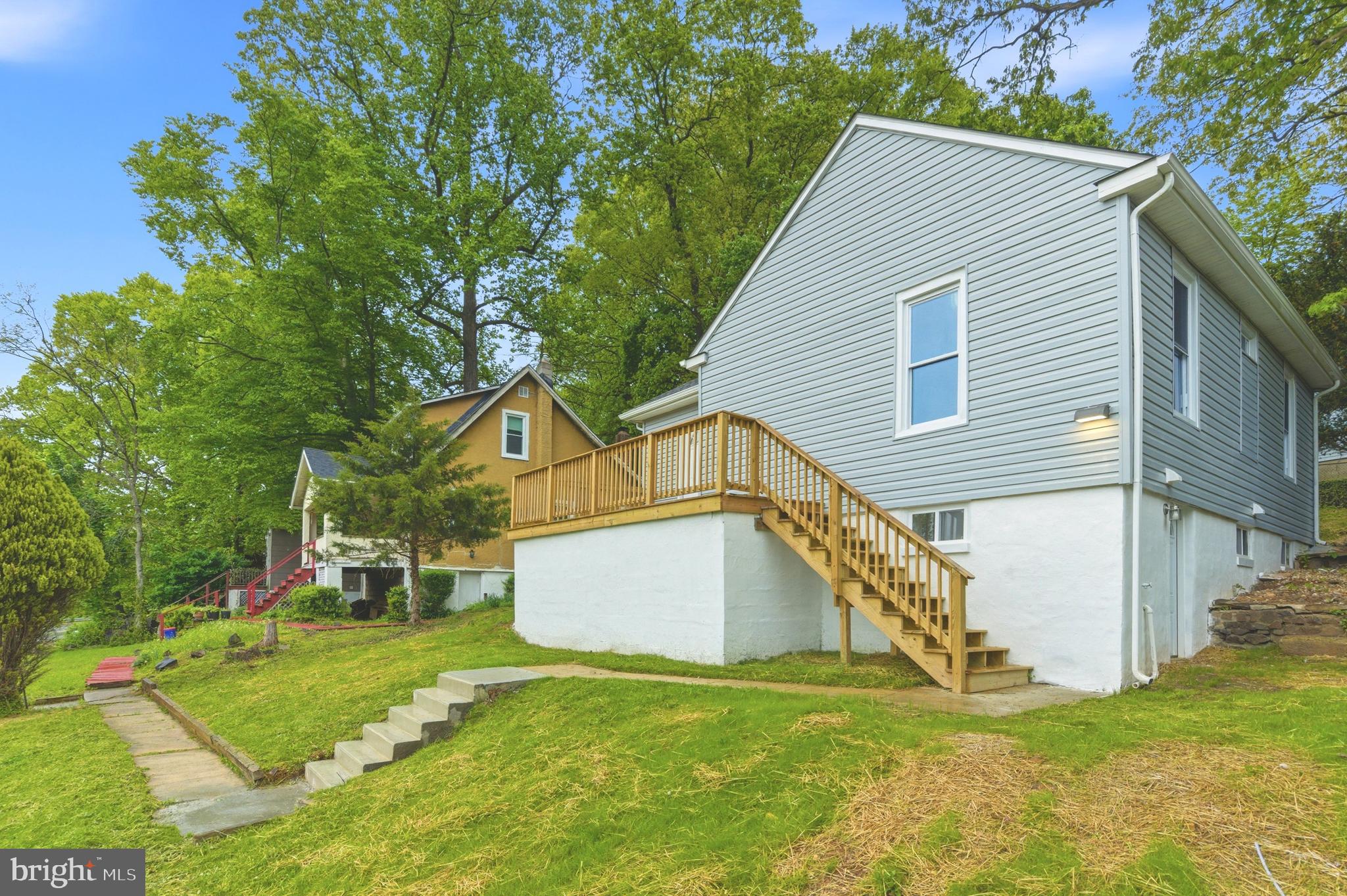 WOODLAWN - Residential