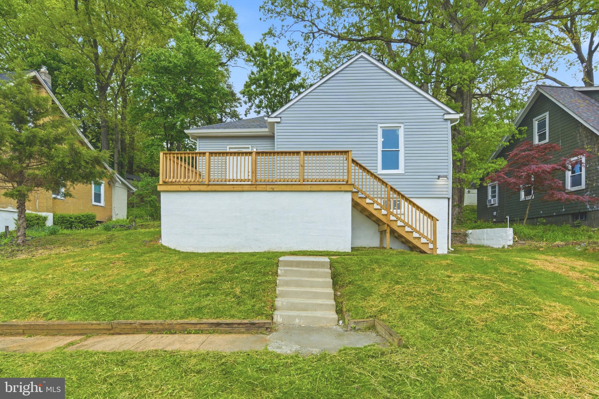 WOODLAWN - Residential