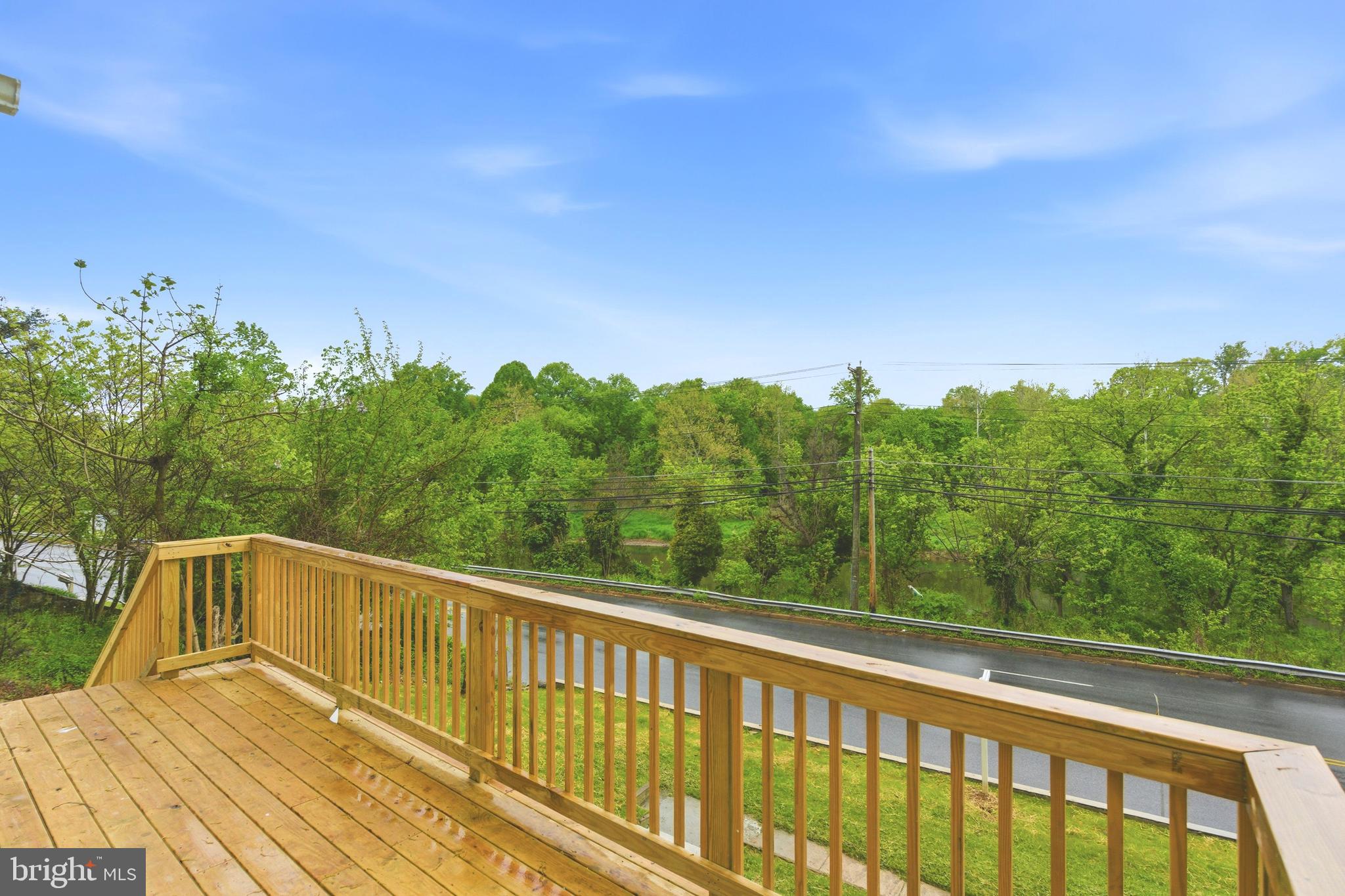 WOODLAWN - Residential