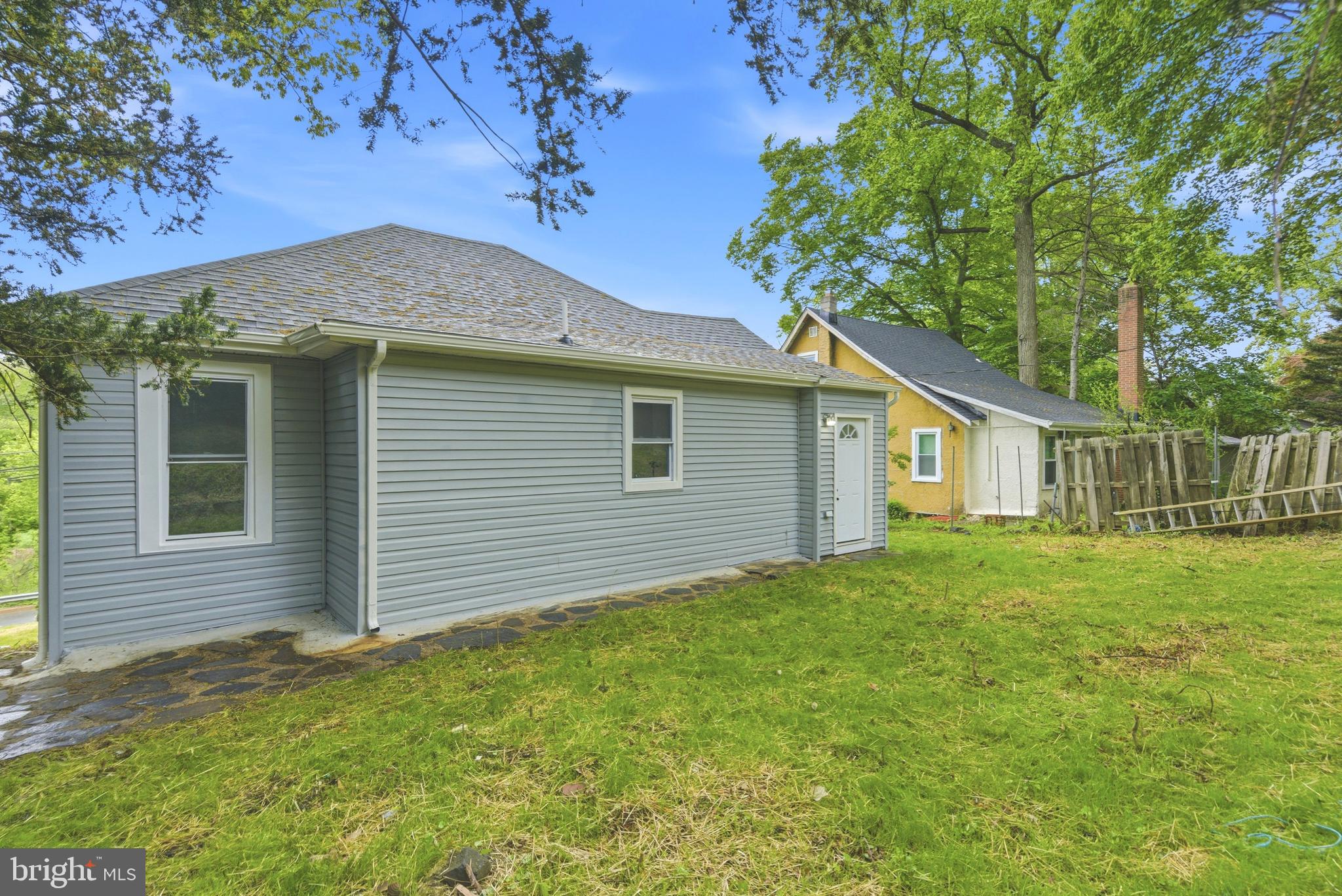 WOODLAWN - Residential