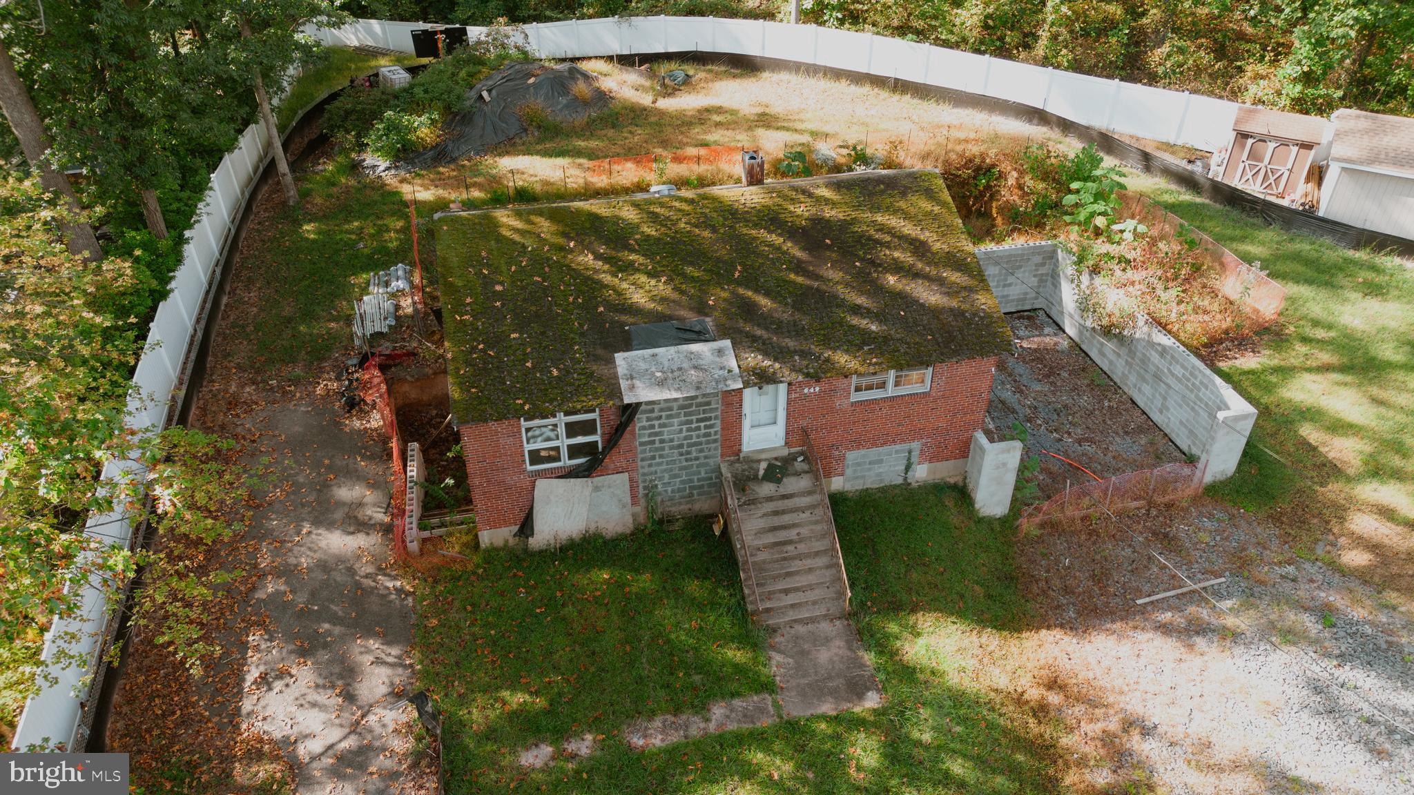 VALLEY BROOK - Residential