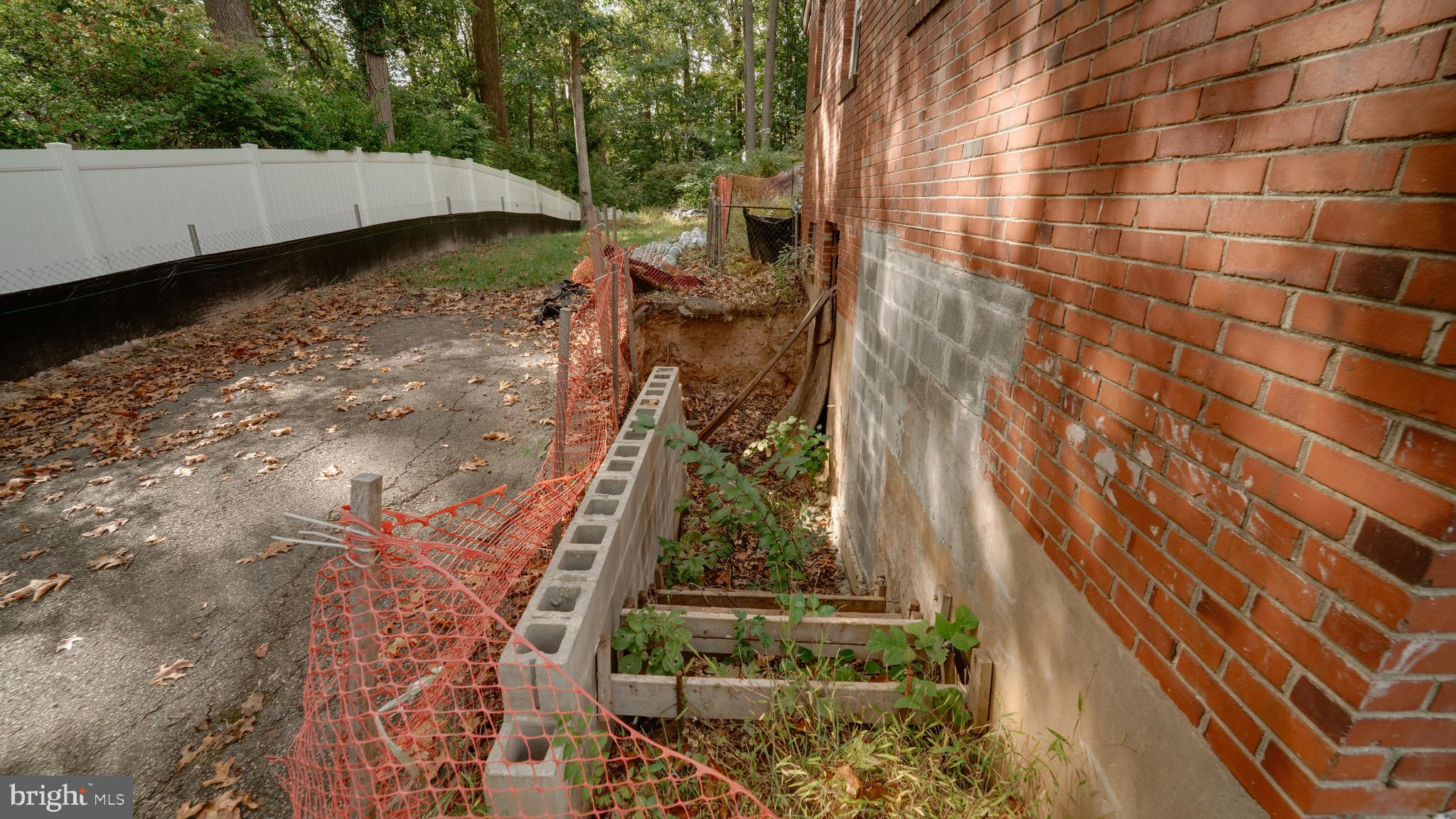 VALLEY BROOK - Residential