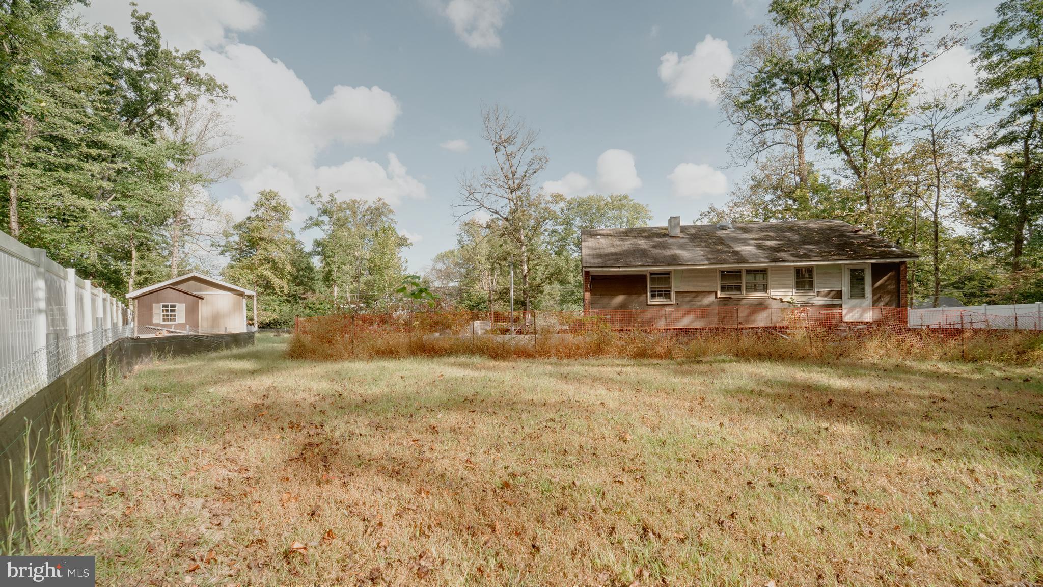 VALLEY BROOK - Residential