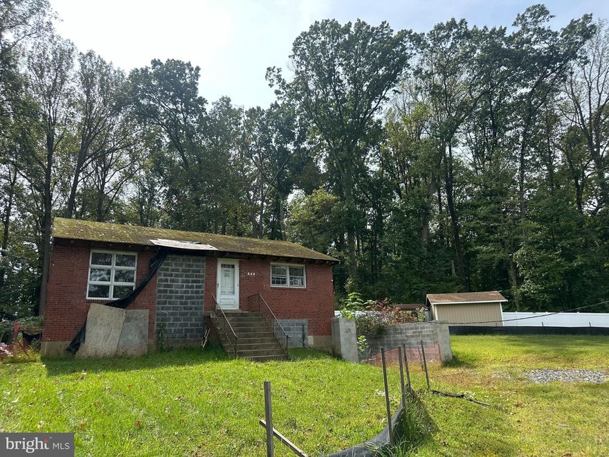 Over $150,000 in county-approved site work is DONE: galvanized steel perimeter fence; full lot grading (approved); tree removal and site prep; garage structure with slab poured; and complete demolition of the prior home. Prime 0.5-acre Falls Church lot with plans for a 5,130 SF luxury residence: 6 BR, 6.5 BA, private study, separate office, and 2-car garage. MOTIVATED SELLER, bring your offers. 

Value is in the land—Ready plans for county approval and grading permits to convey. Minutes to West Falls Church Metro, I-66/495, Routes 7 & 29, Mosaic District, Tysons, parks, and everyday conveniences. Rare half-acre, close-in setting.