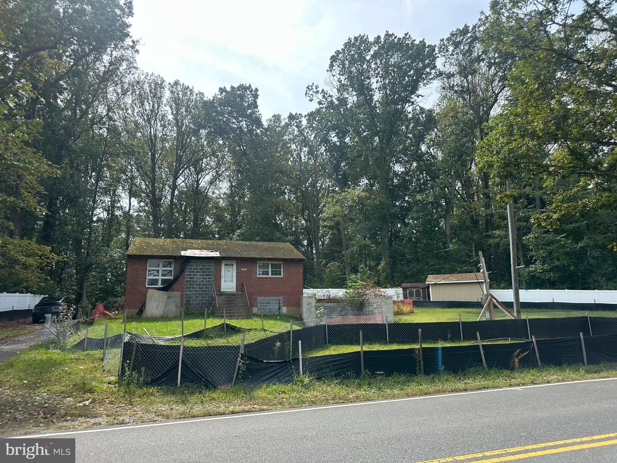 6649 KERNS ROAD