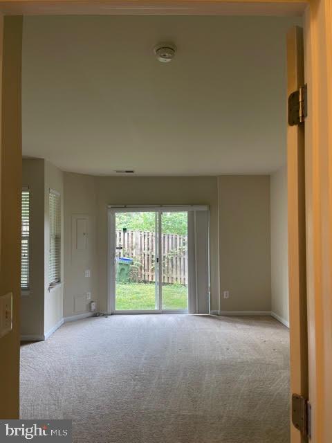 RIVER OAKS-BROOKFIELD CO - Residential Lease