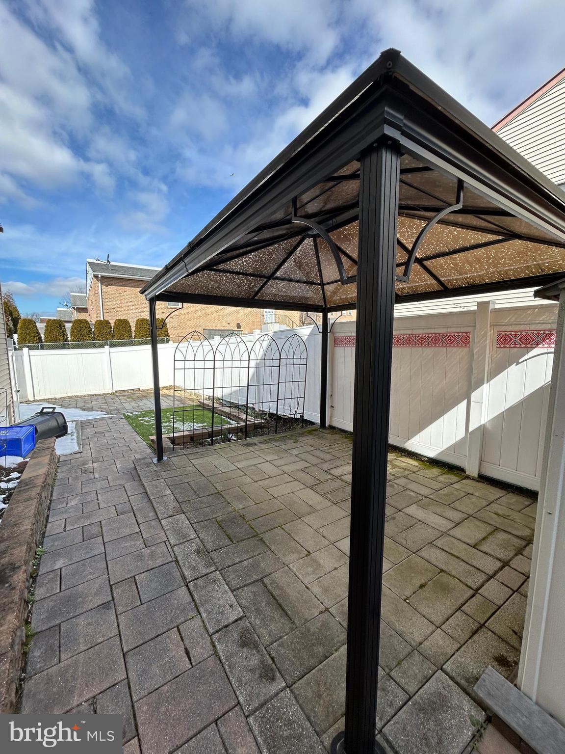 BUSTLETON - Residential Lease