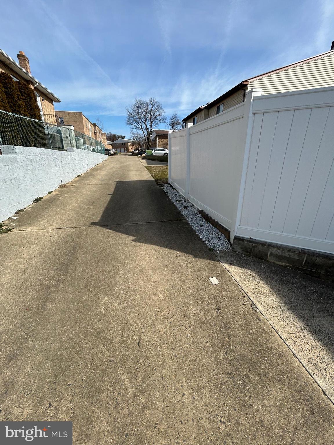 BUSTLETON - Residential Lease