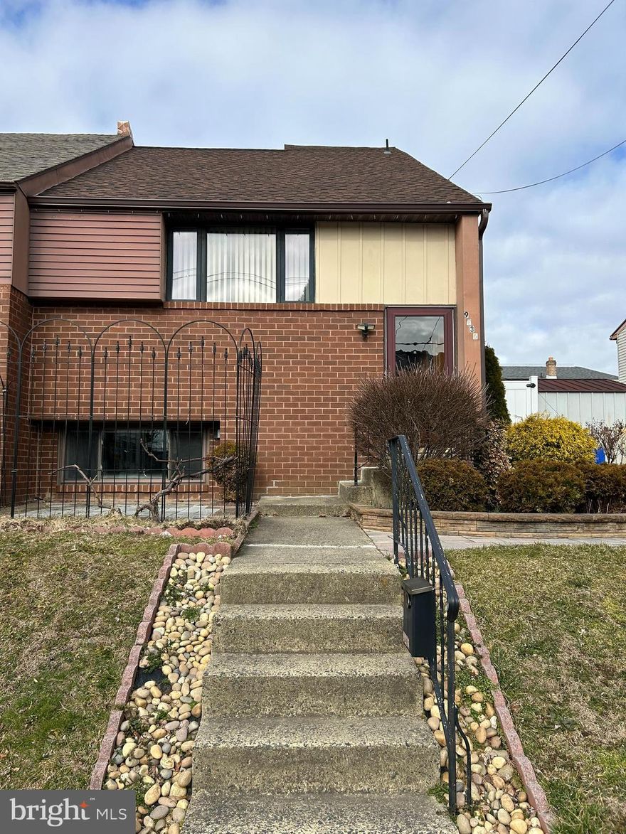 Welcome to 9236 , Old Newtown Rd, Twin Semi-Detached Home, nestled on a tranquil street offering the perfect blend of comfort and convenience. Here's what this charming residence has to offer.
 Enjoy the spaciousness and flow of an open layout design, perfect for modern living and entertaining.
 With plenty of sunlight streaming through the windows and a skylight, the home is bathed in warmth and brightness throughout the day.
 Elegant hardwood floors adorn the interiors, adding a touch of sophistication and durability.
 Indulge in luxury with three and a half upgraded bathrooms featuring modern fixtures and finishes.
The main level boasts a master bedroom complete with a full bath and two closets, offering convenience and privacy.
Additional Bedrooms and Loft: A second bedroom on the main level and a half bathroom. Also has a loft with a full bathroom and closet provide versatile living spaces to accommodate your needs.
The kitchen is a chef's delight, featuring upgraded amenities and stainless steel appliances for culinary excellence.
 Stay comfortable year-round with an upgraded HVAC system equipped with a whole-house humidifier.
 Brand new washer and dryer make laundry chores a breeze.
The finished basement offers additional living space, including a full bathroom and ample storage, along with an extra refrigerator for added convenience.
Relax and unwind in the fenced-in yard with a patio, shed, and porch, perfect for enjoying outdoor gatherings or simply soaking up the sunshine.
Prime Location: Situated close to shopping centers, transit options, bus stops, and highways, this home offers easy access to essential amenities and commuter routes.
Don't miss the opportunity to make this beautiful rental property your new home. Schedule a viewing today and experience the comfort and convenience it has to offer!