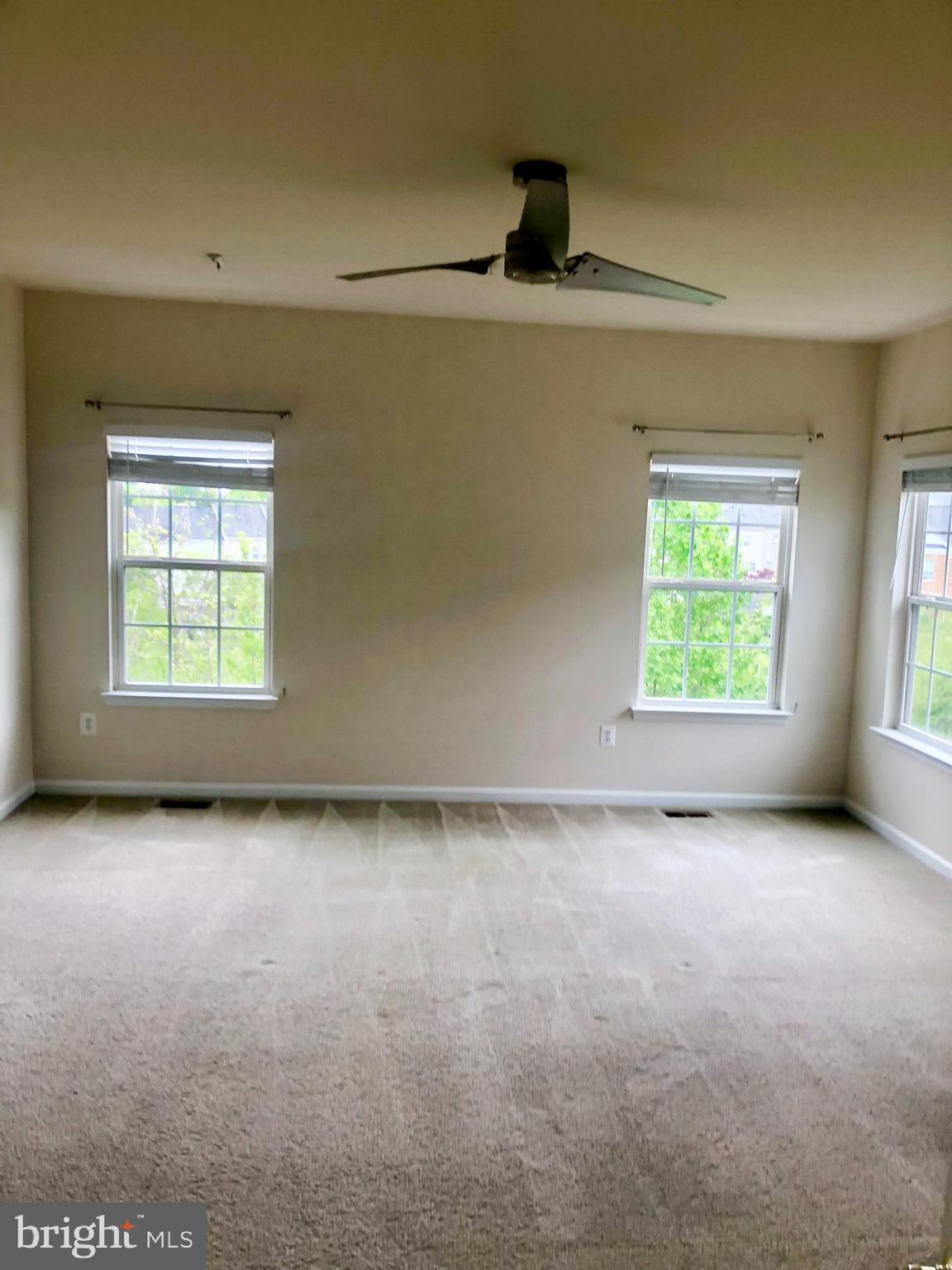 HYATTSVILLE - Residential Lease
