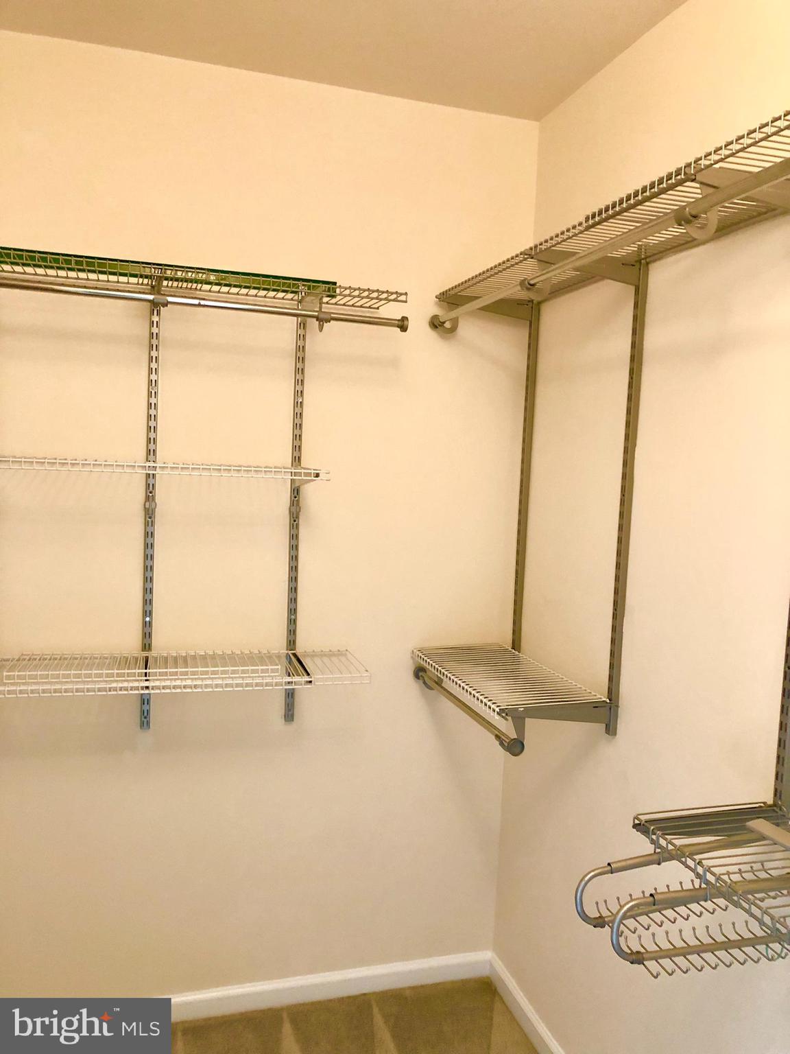 HYATTSVILLE - Residential Lease