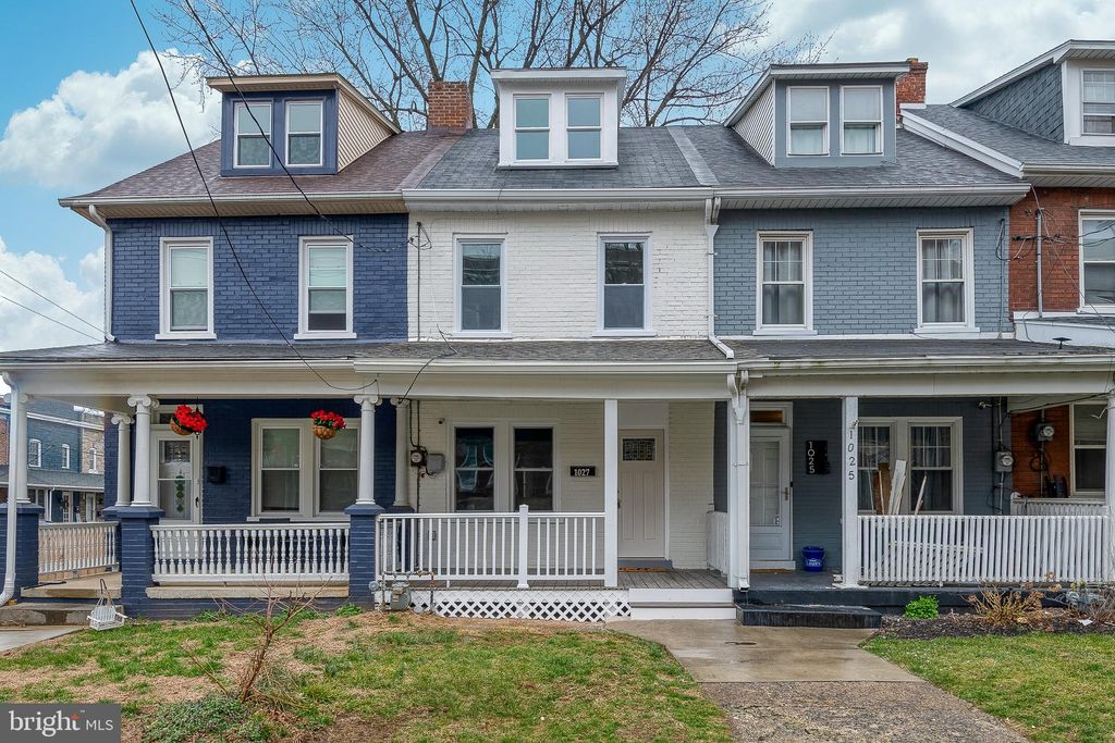 Photo of 1027 N CHARLOTTE ST, LANCASTER, PA 17603 (MLS # PALA2028840)