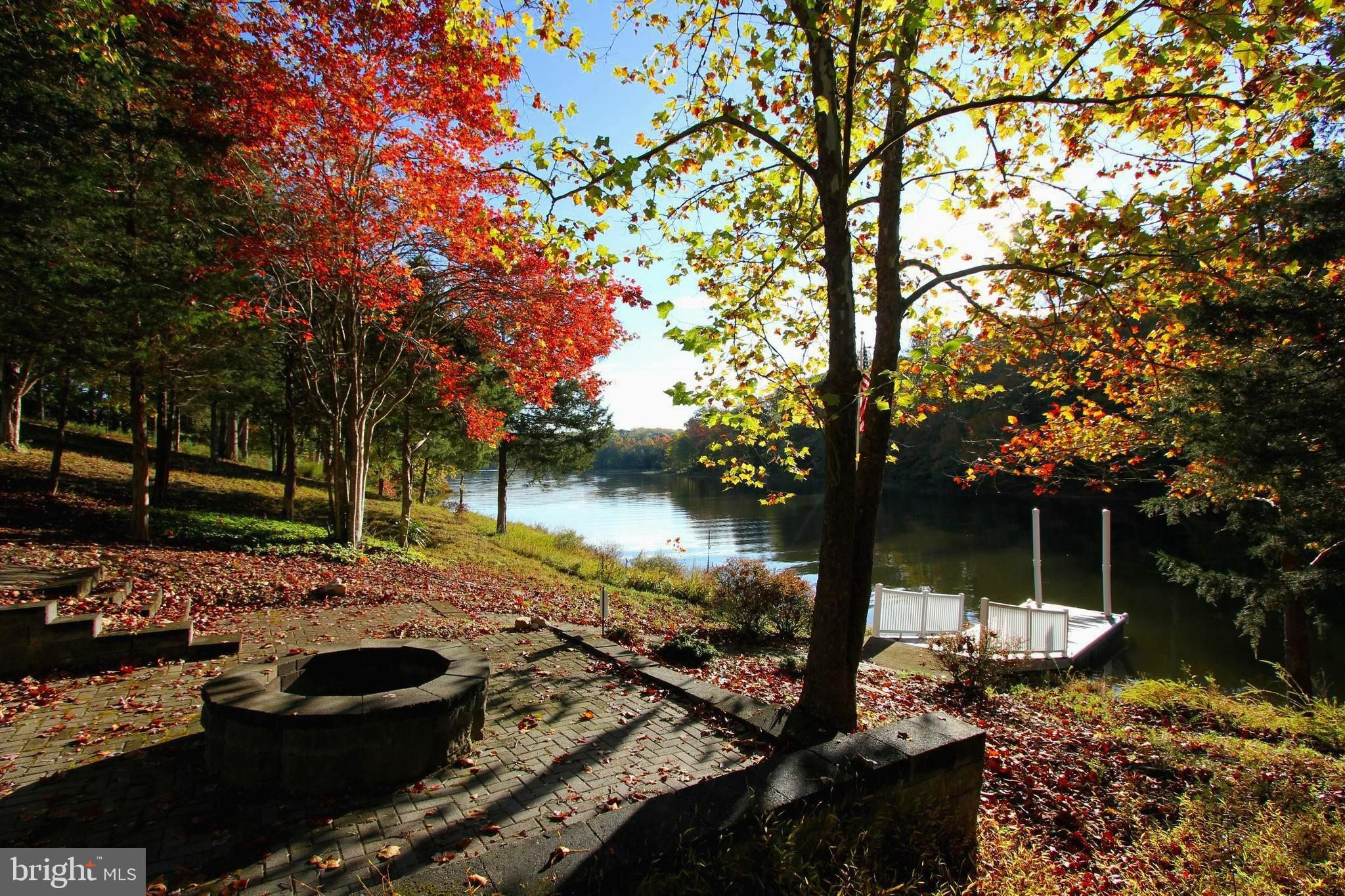 OCCOQUAN OVERLOOK - Residential