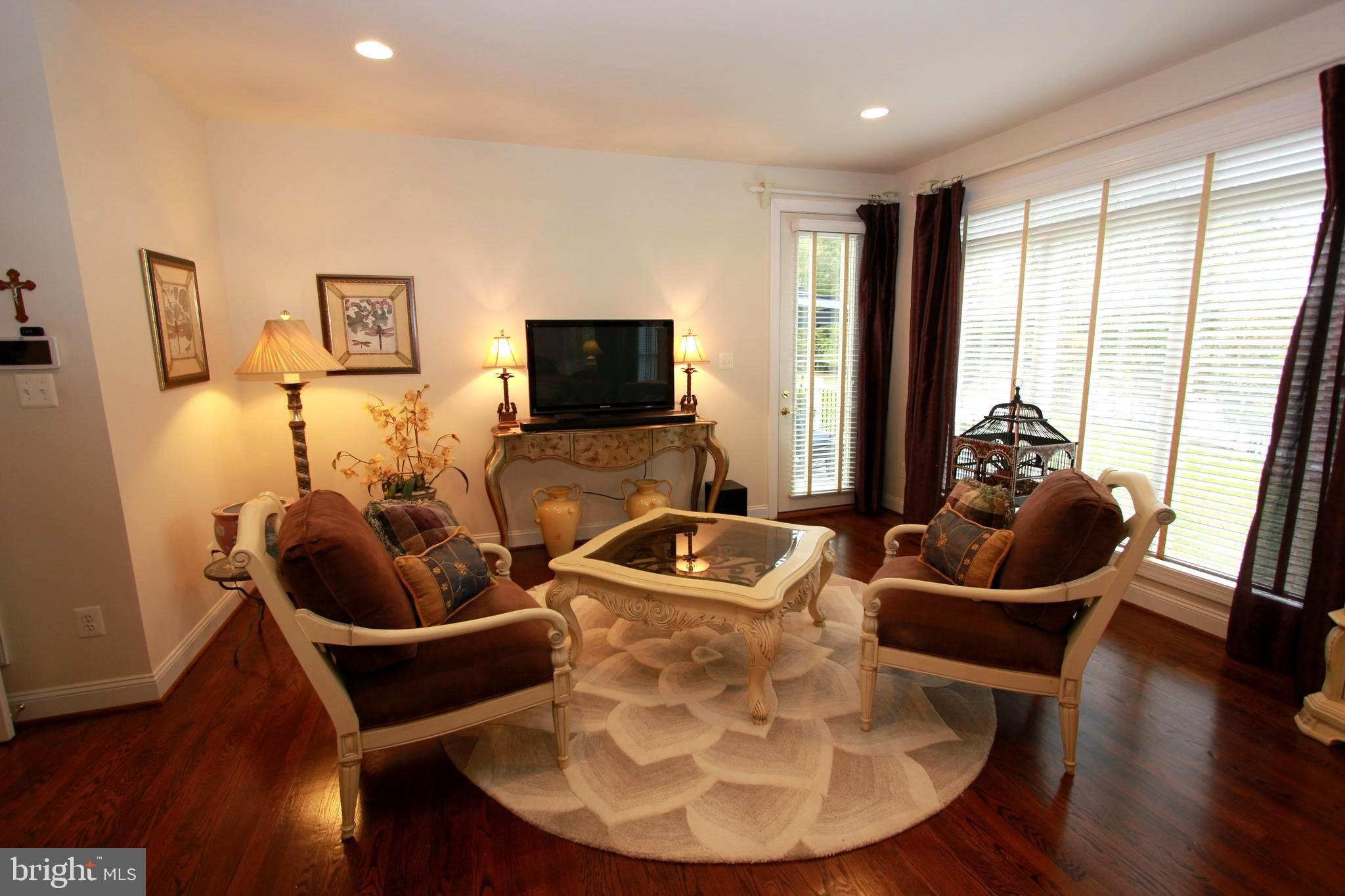 OCCOQUAN OVERLOOK - Residential