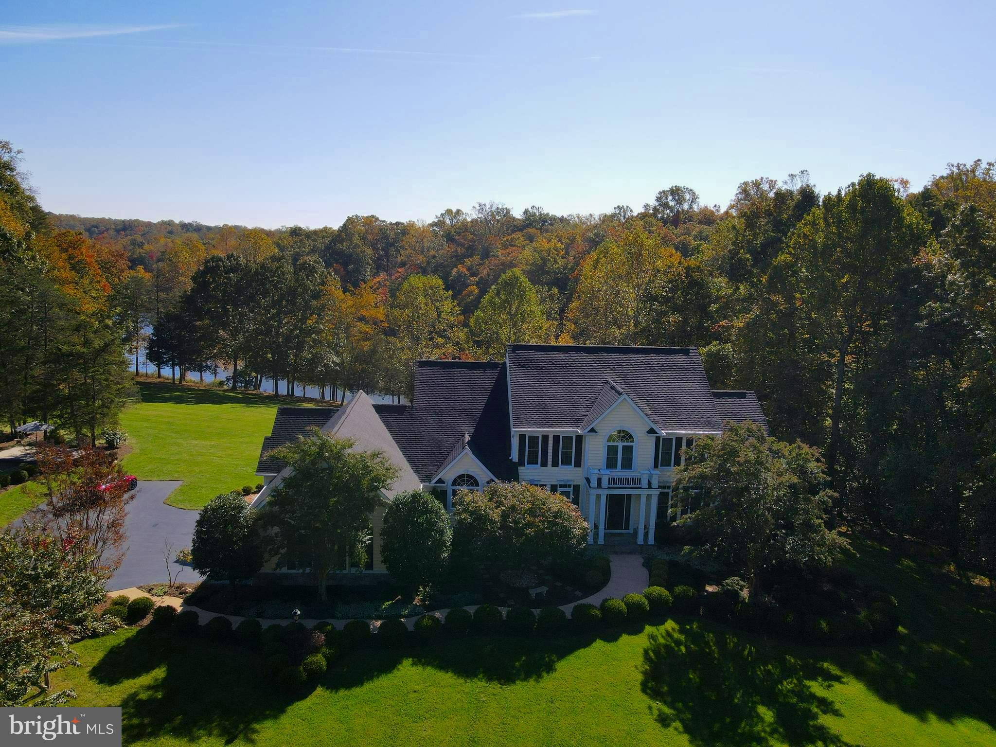 OCCOQUAN OVERLOOK - Residential