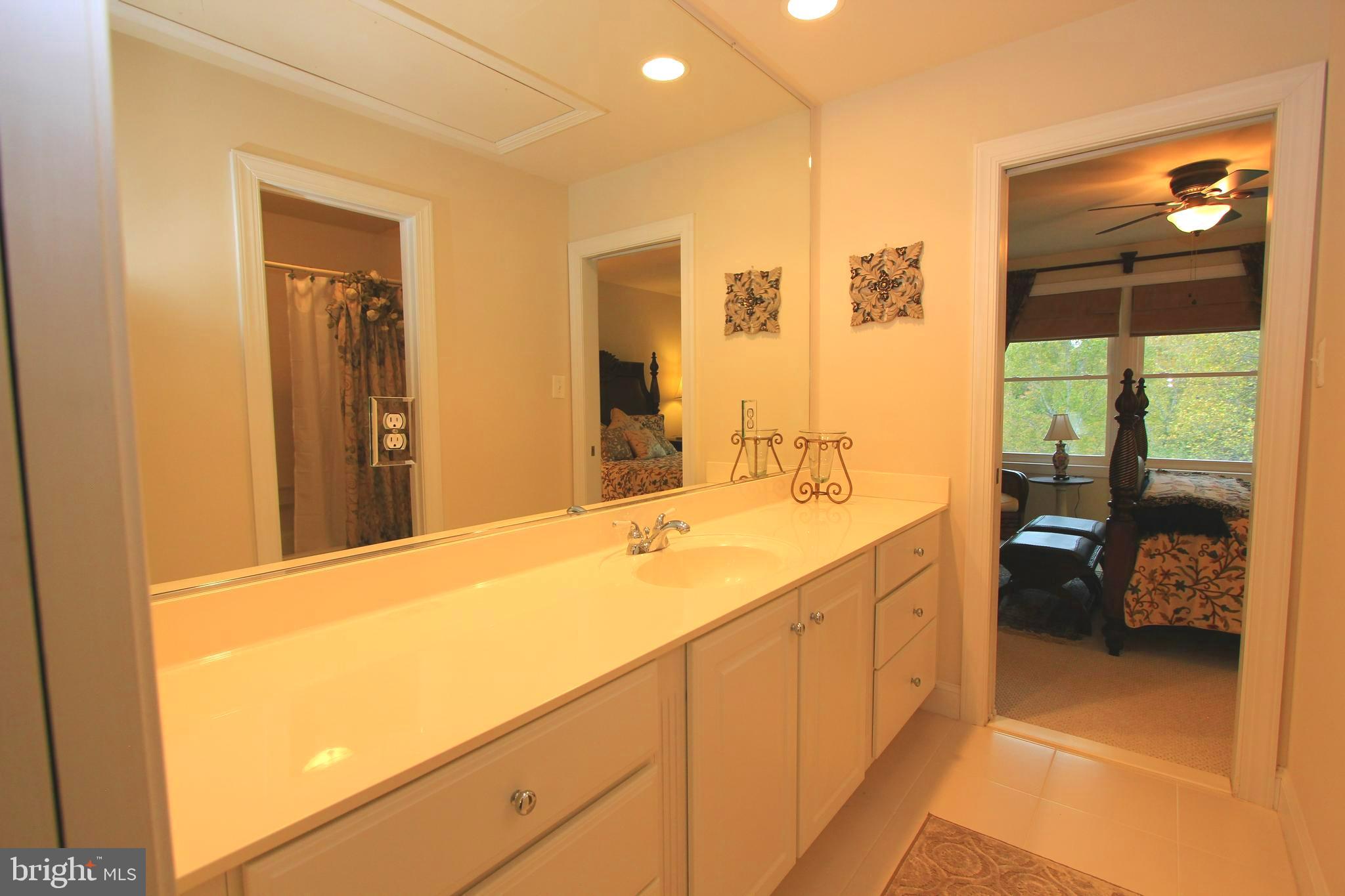 OCCOQUAN OVERLOOK - Residential