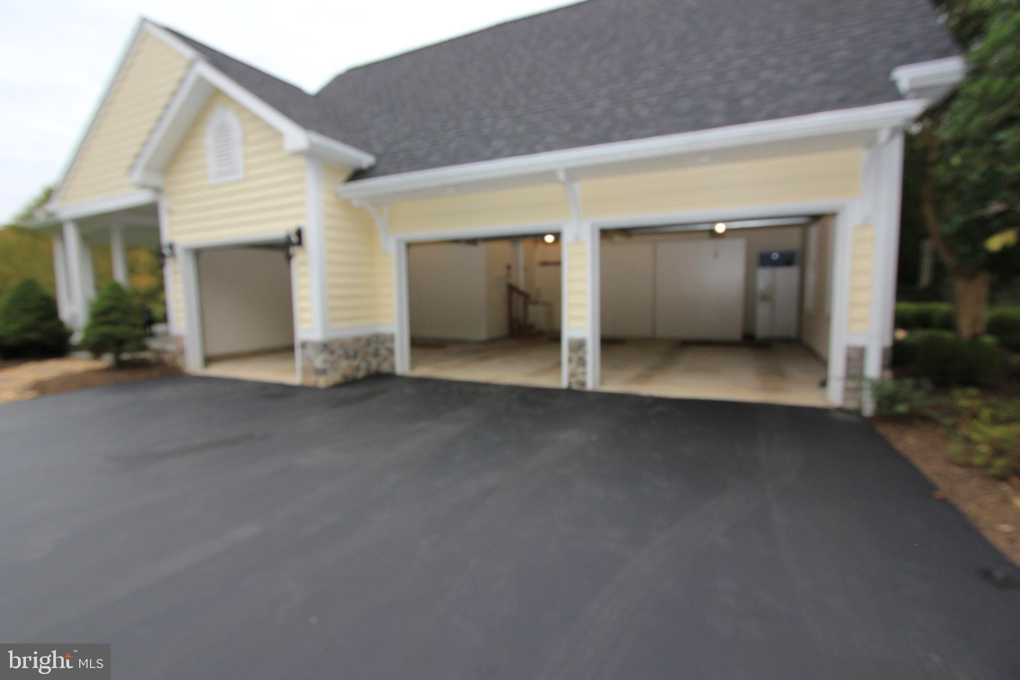 OCCOQUAN OVERLOOK - Residential