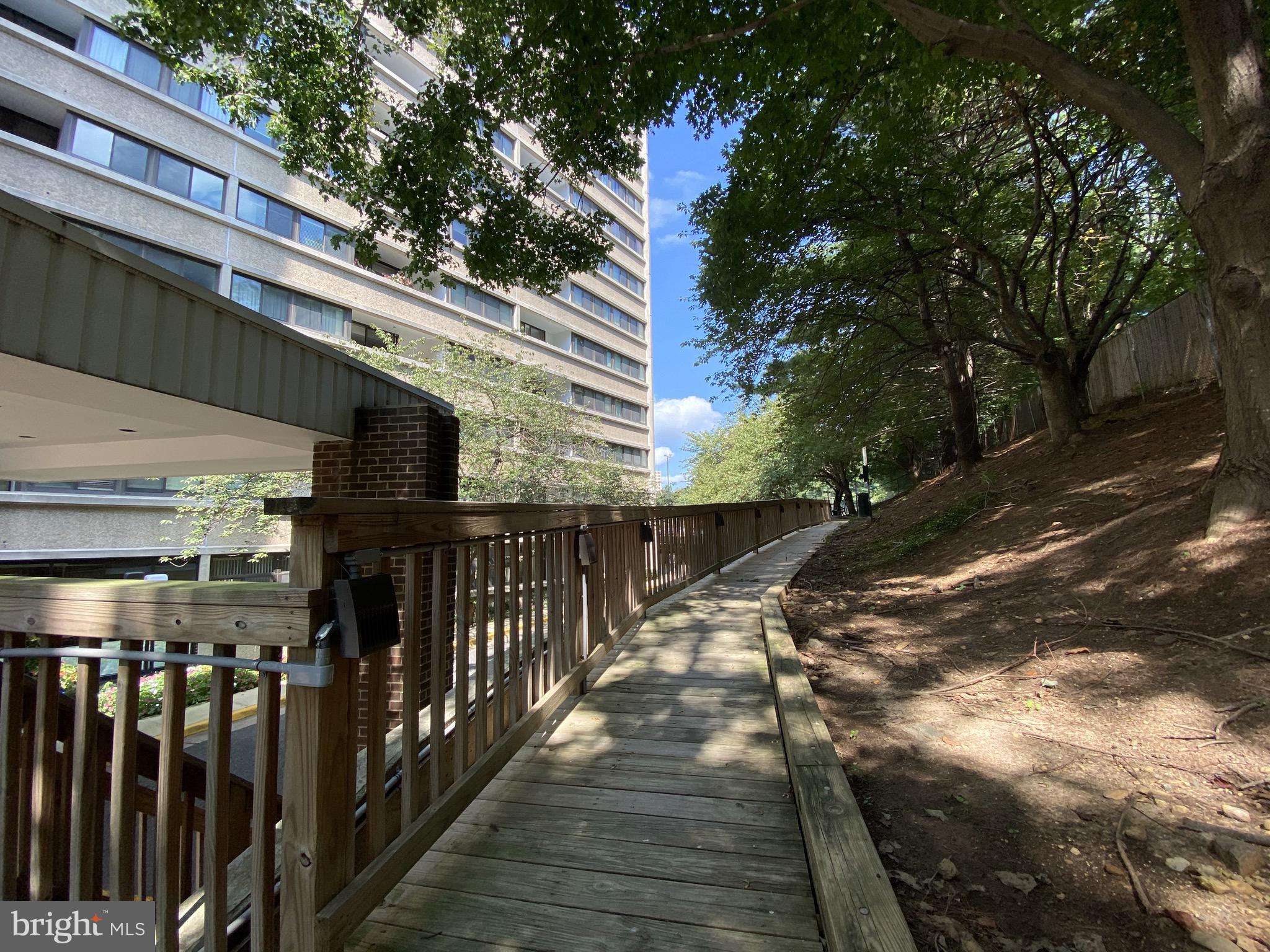 ALEXANDRIA - Residential Lease