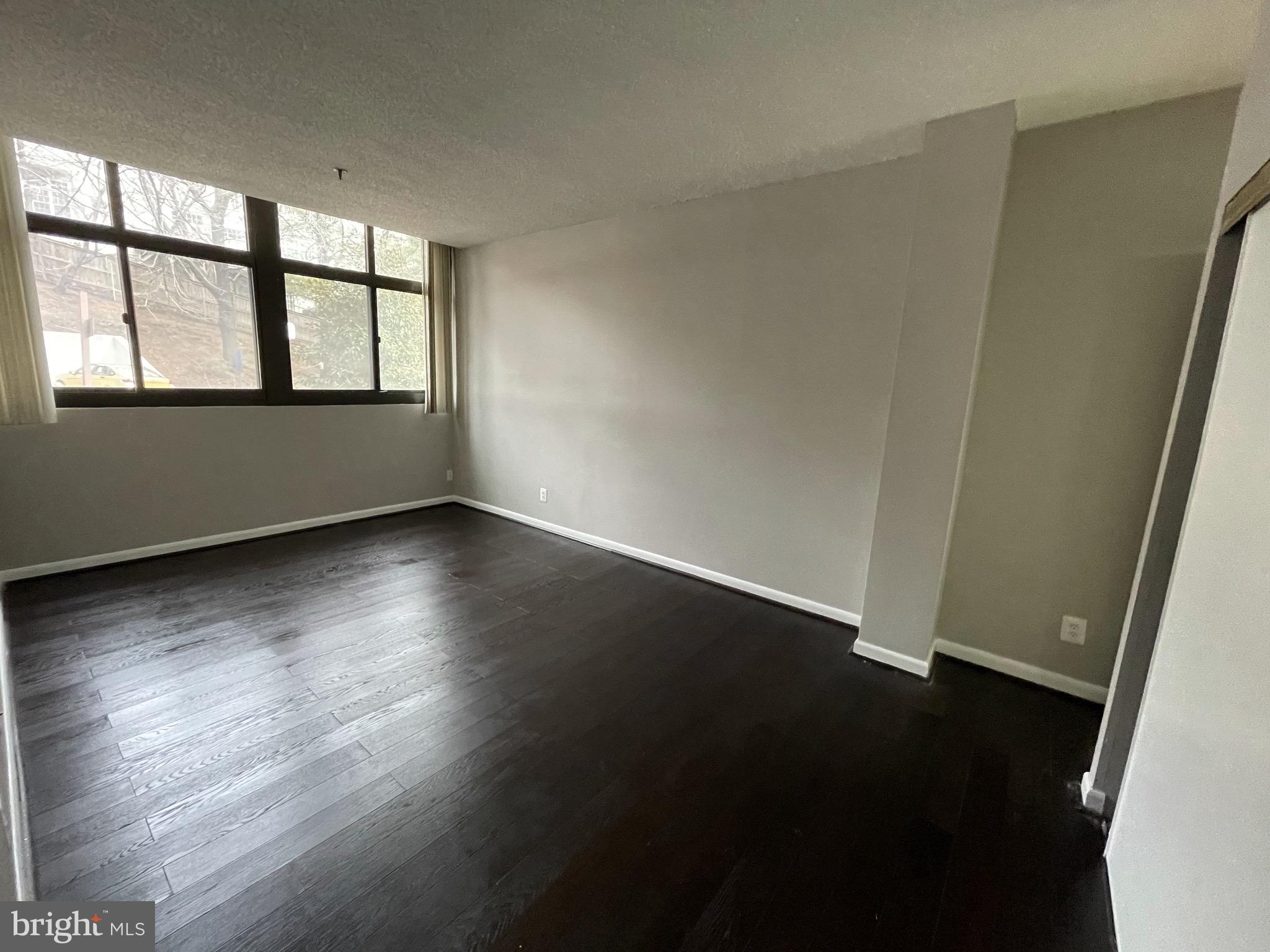 ALEXANDRIA - Residential Lease