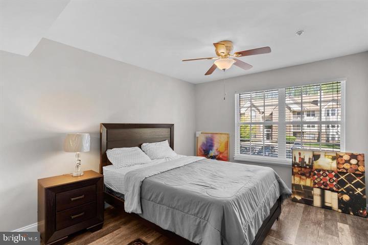 LAKE POINTE CONDOMINIUMS - Residential Lease