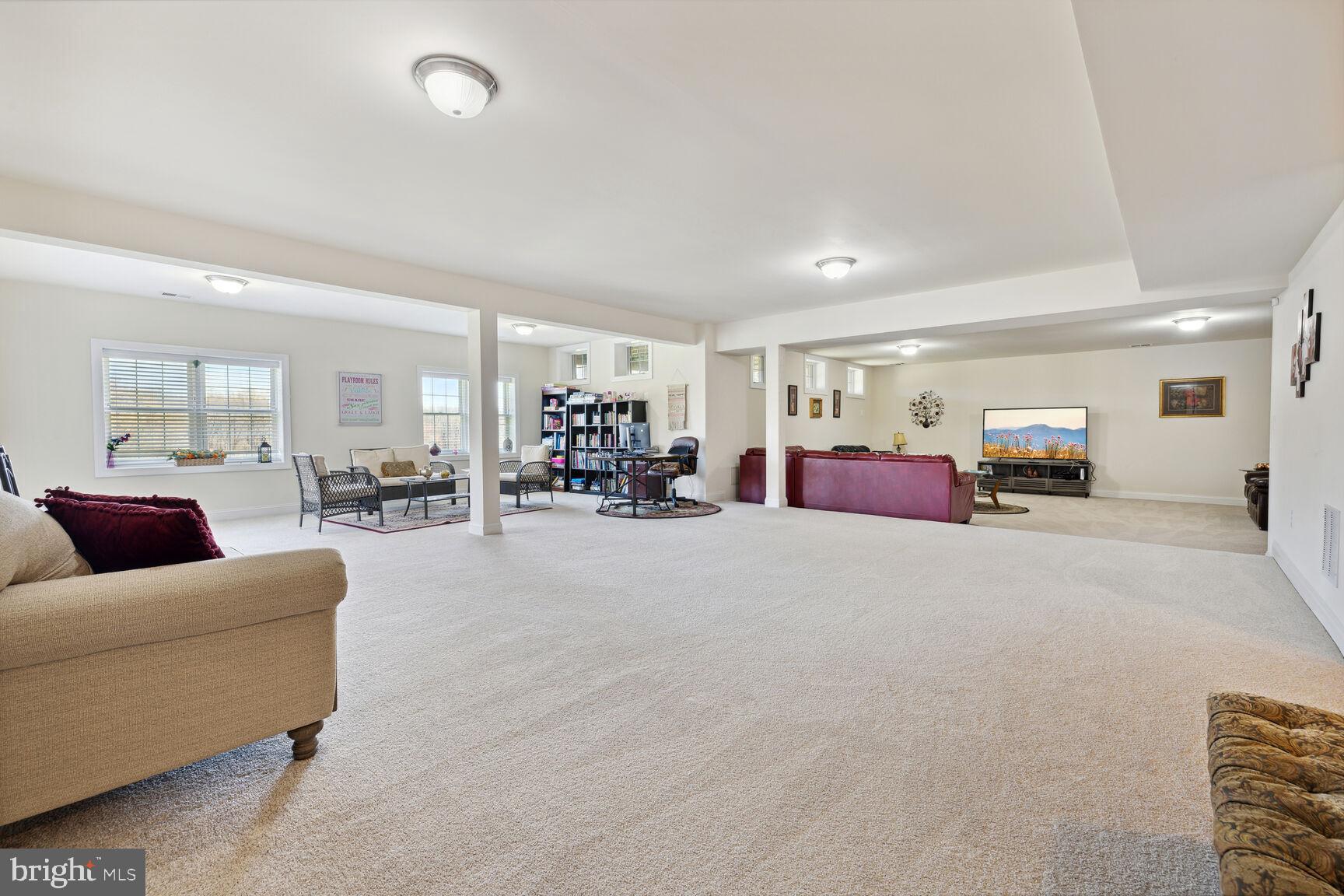 FINEGAN FARM - Residential