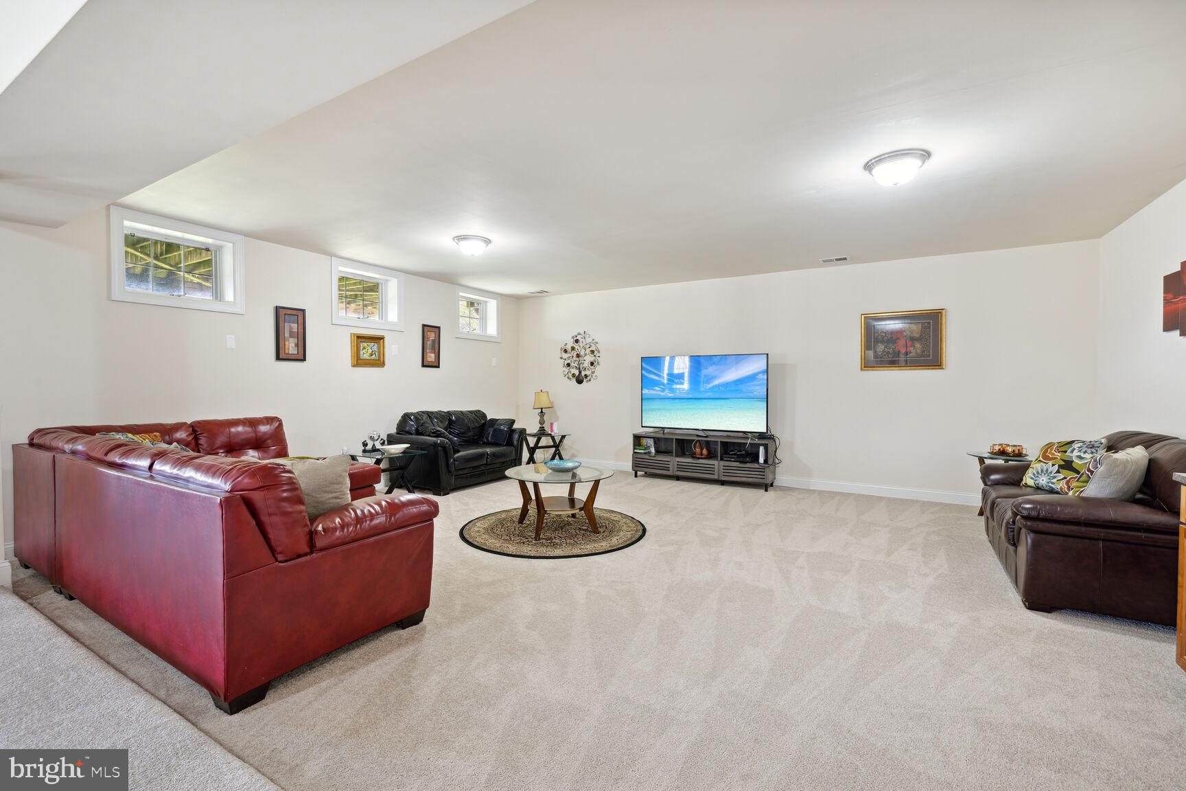 FINEGAN FARM - Residential