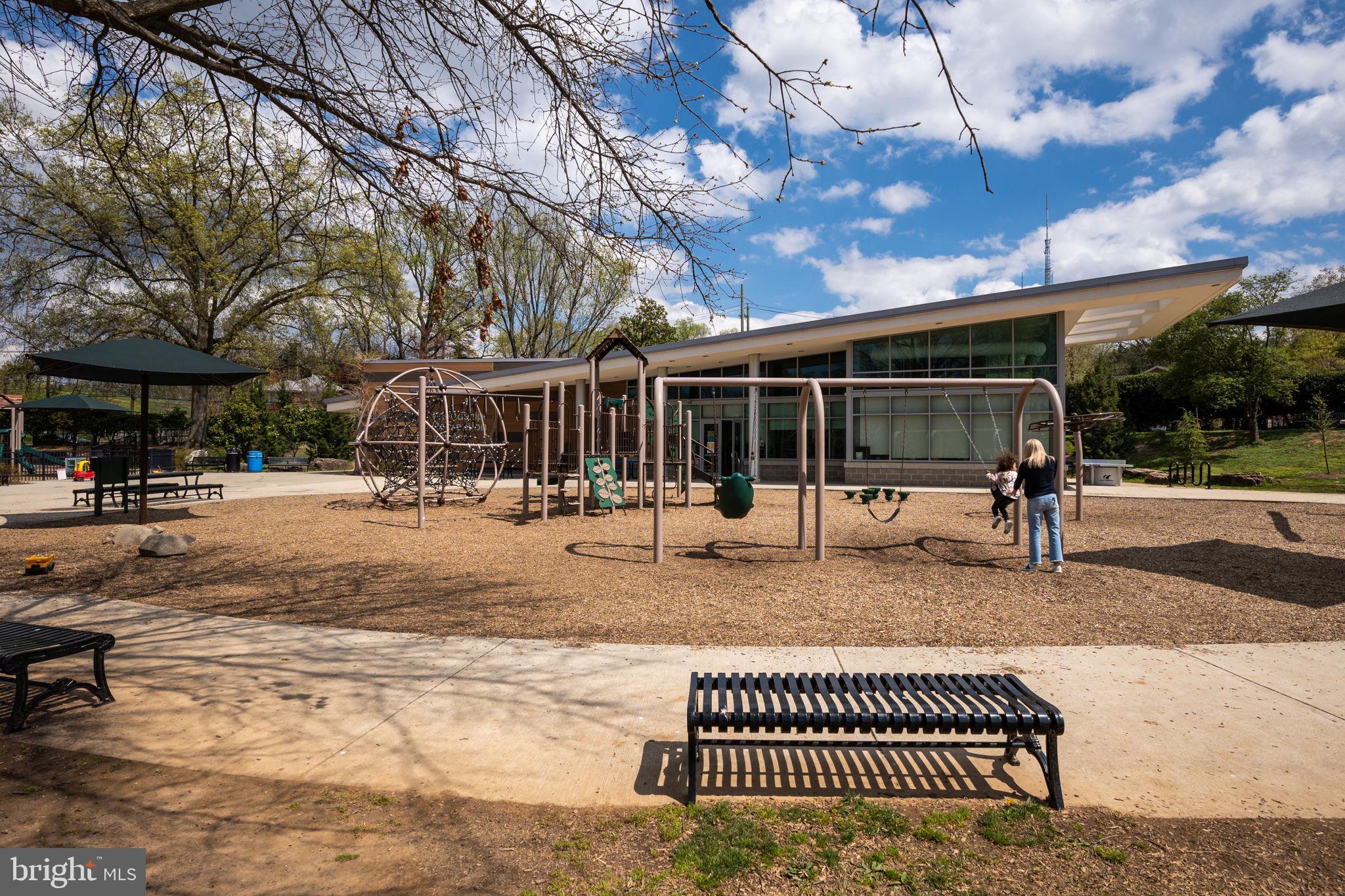 AMERICAN UNIVERSITY PARK - Residential