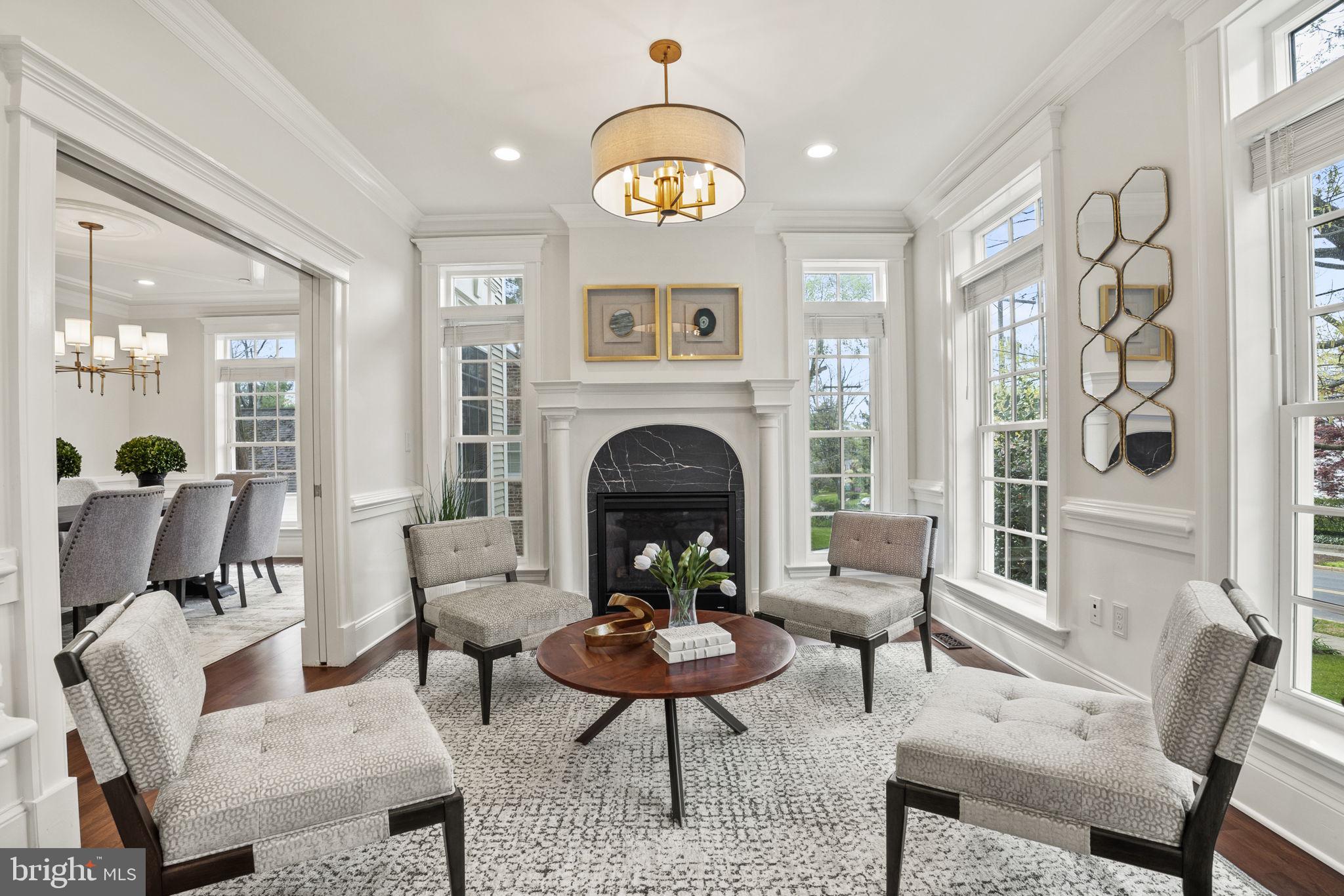 AMERICAN UNIVERSITY PARK - Residential