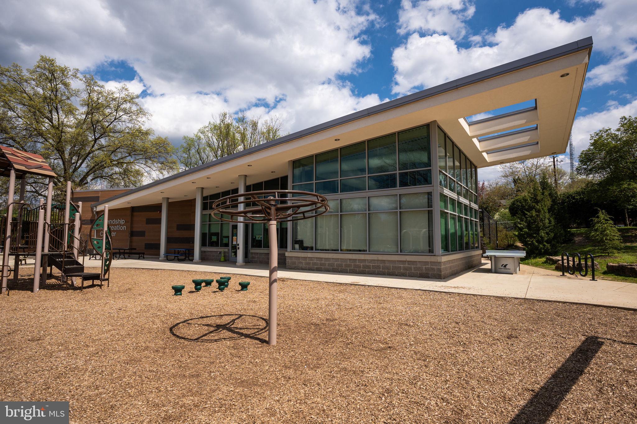 AMERICAN UNIVERSITY PARK - Residential