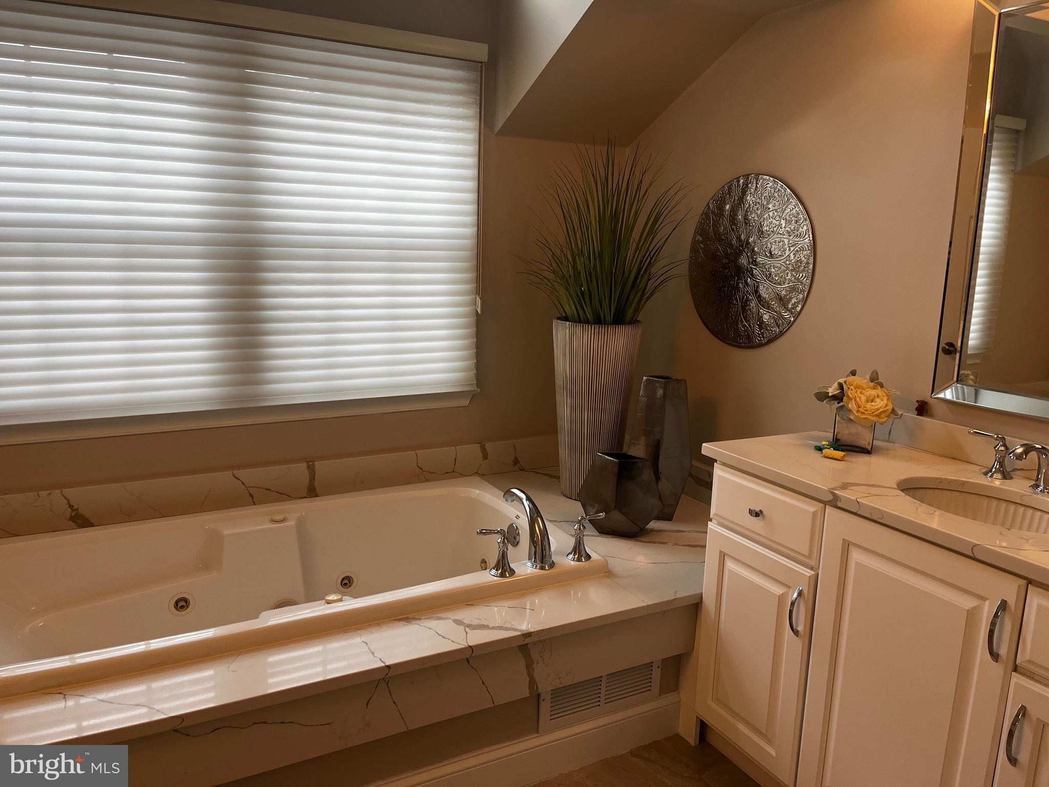 PHEASANT RUN - Residential