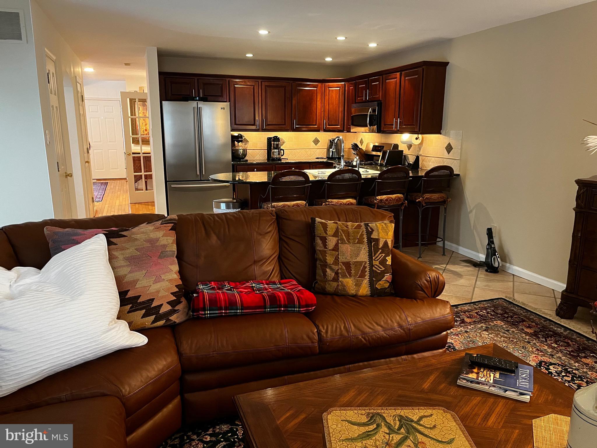 PHEASANT RUN - Residential