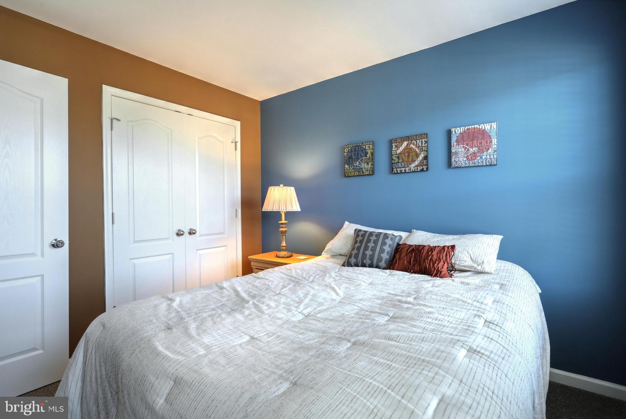 IRON BRIDGE LANDING - Residential