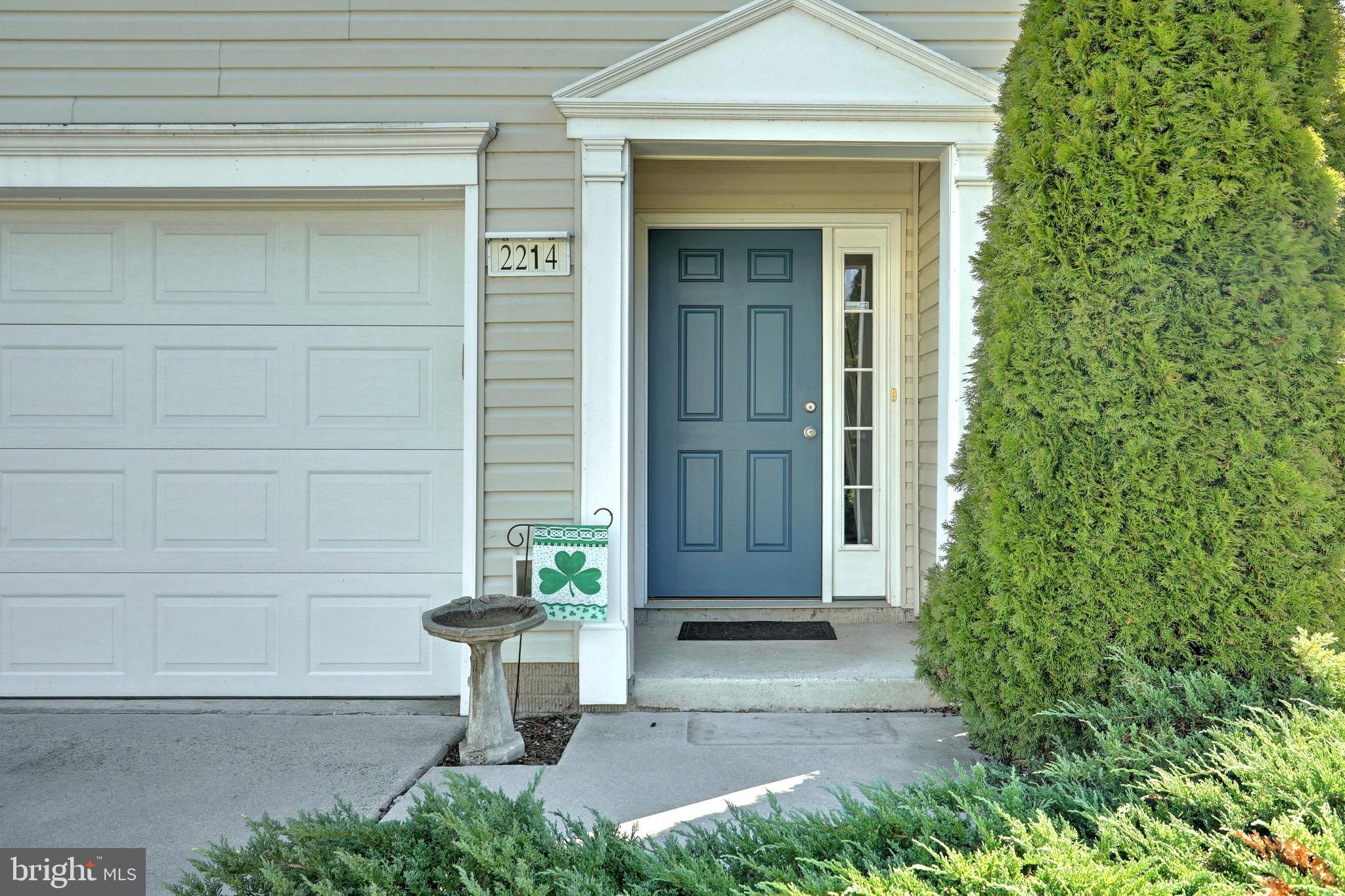 IRON BRIDGE LANDING - Residential