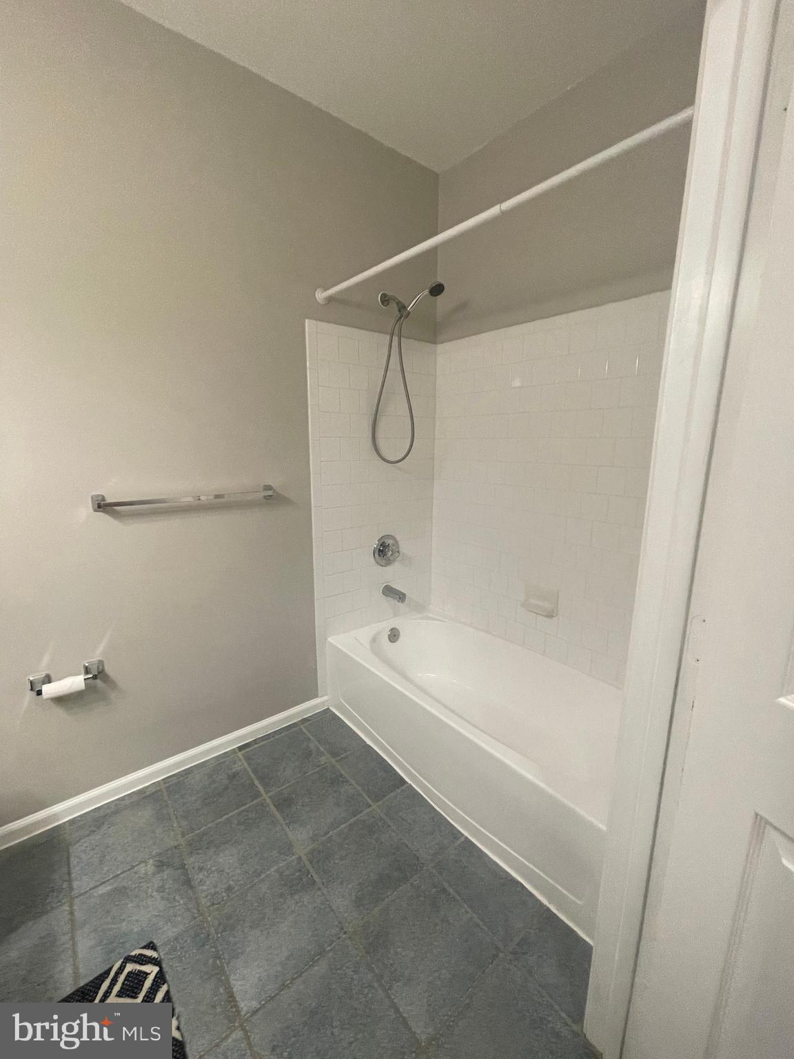 WELLFLEET MEWS - Residential