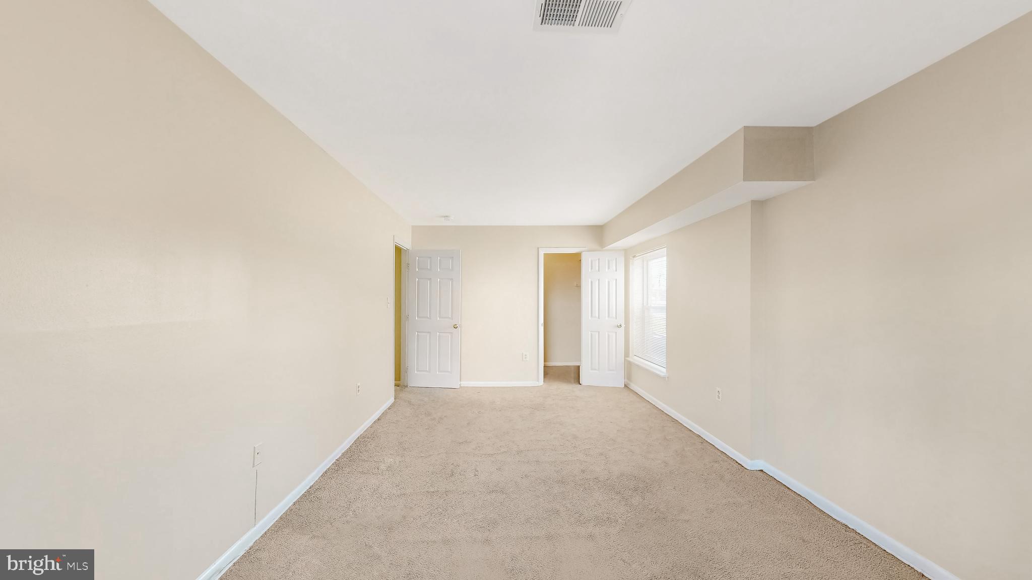 MARLOW TOWERS CONDOMINIUMS - Residential