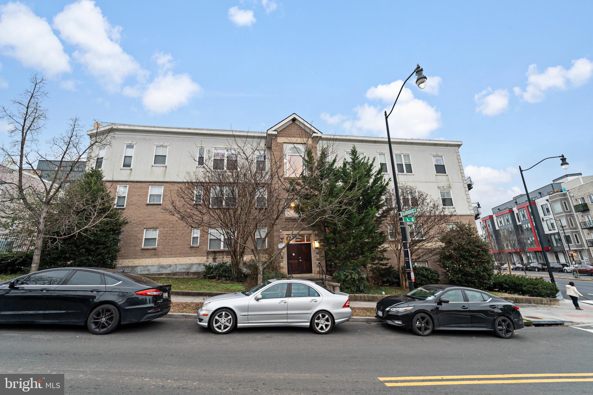 1629 L STREET NE 202