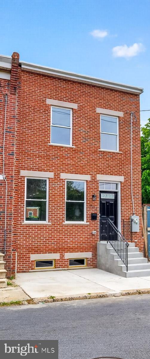 702 N CHURCH STREET