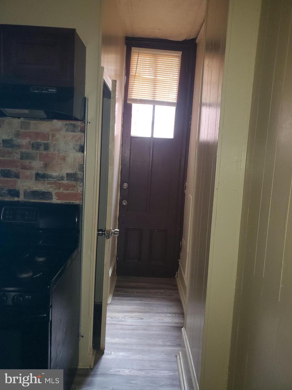 Photo of 2526 N 5th Street #1ST FL FRONT, PHILADELPHIA, PA 19133 (MLS # PAPH2544344)
