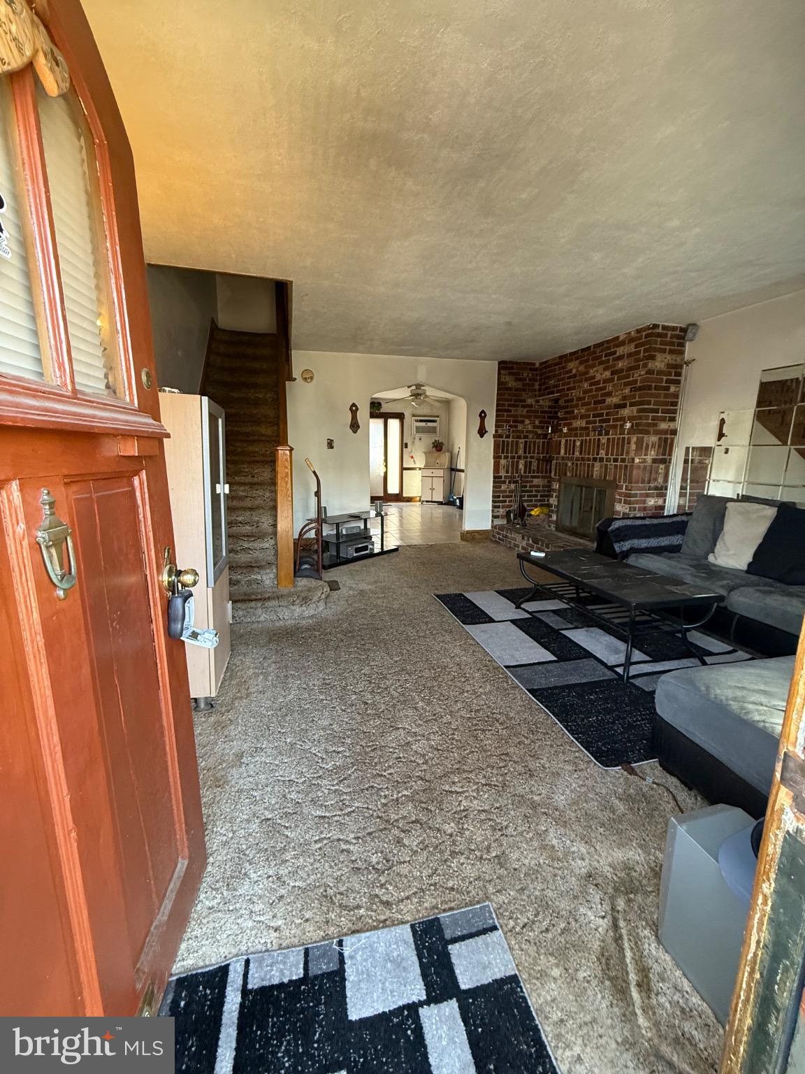 MAYFAIR - Residential