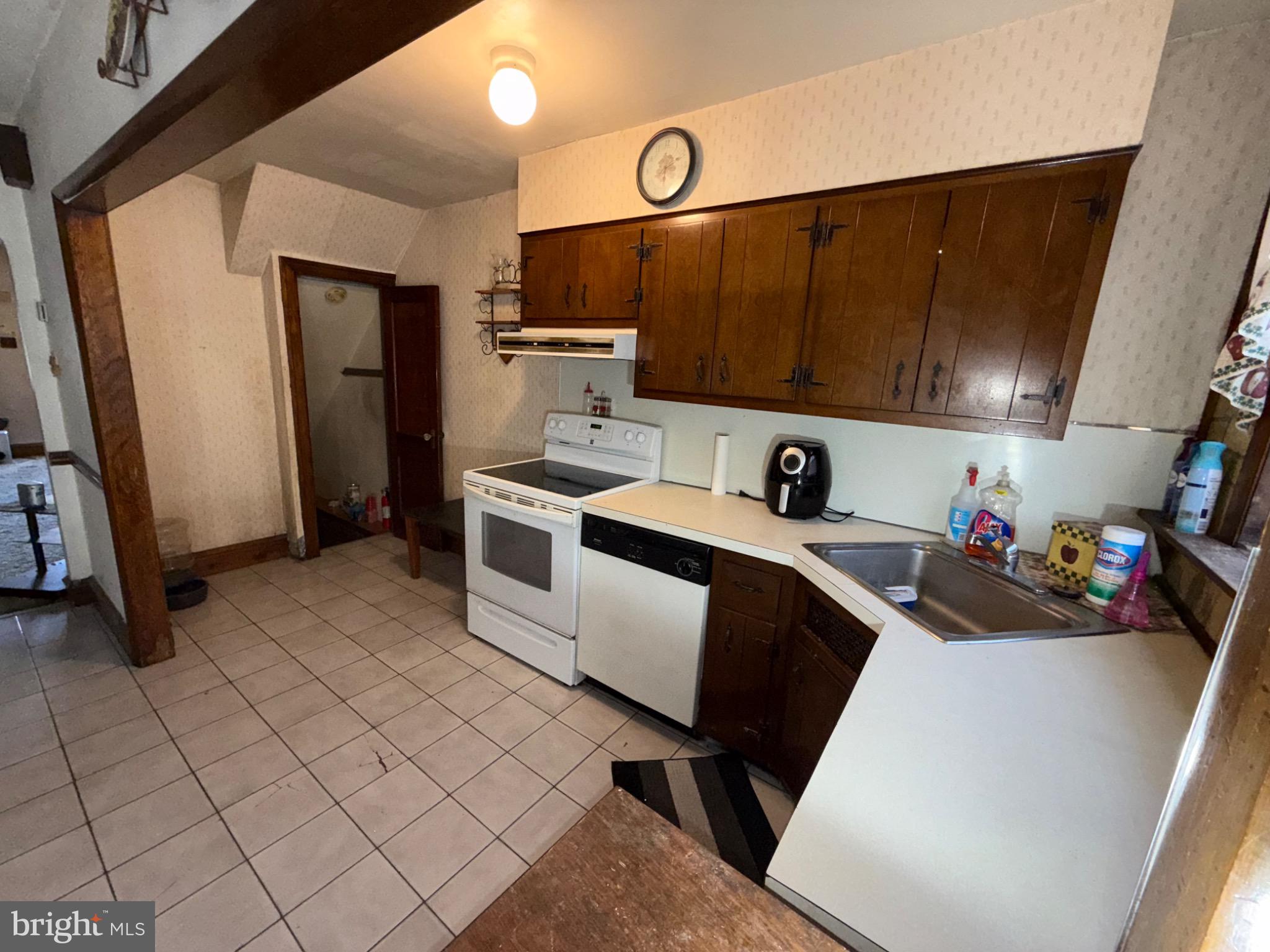 MAYFAIR - Residential