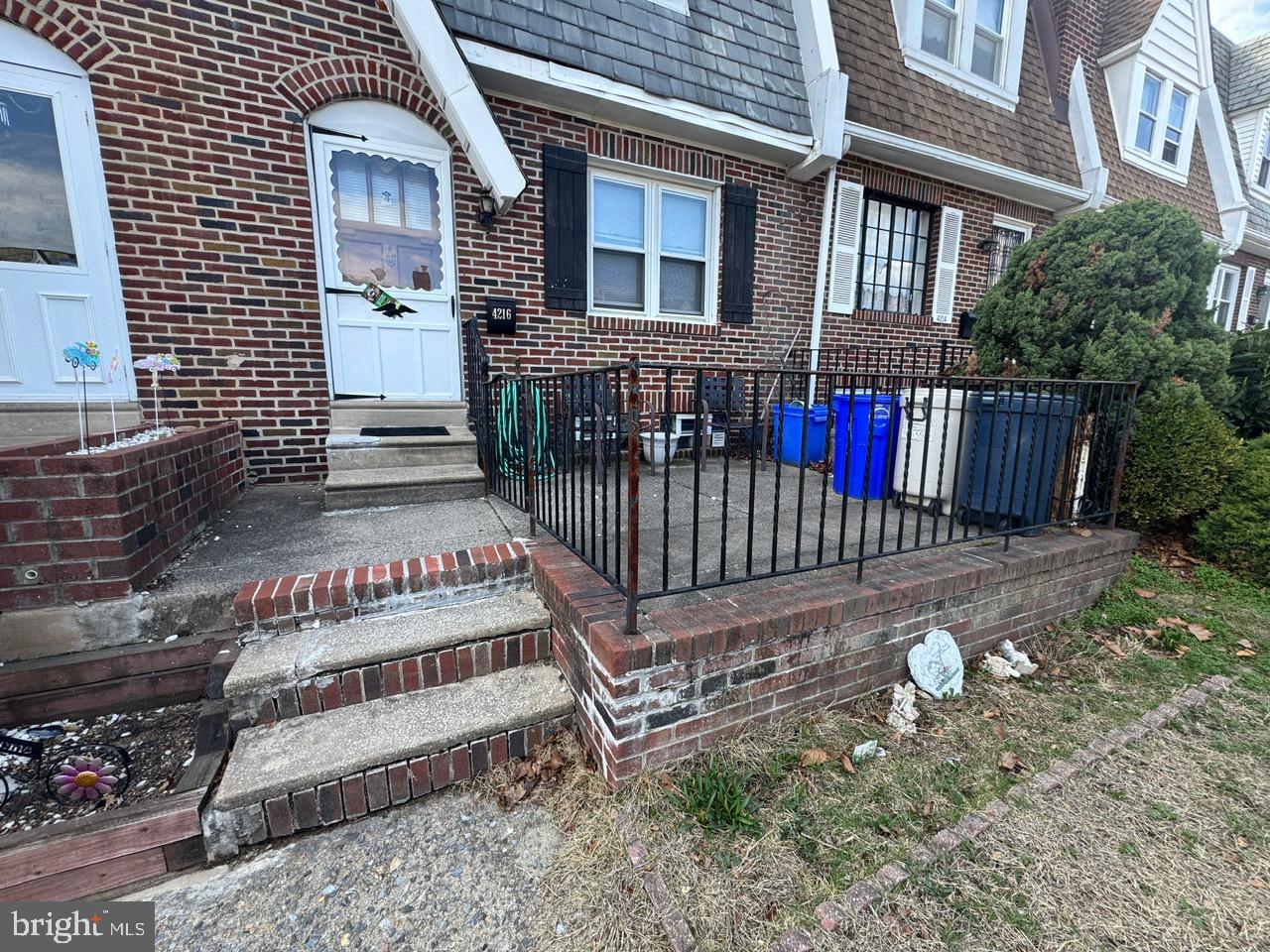 MAYFAIR - Residential