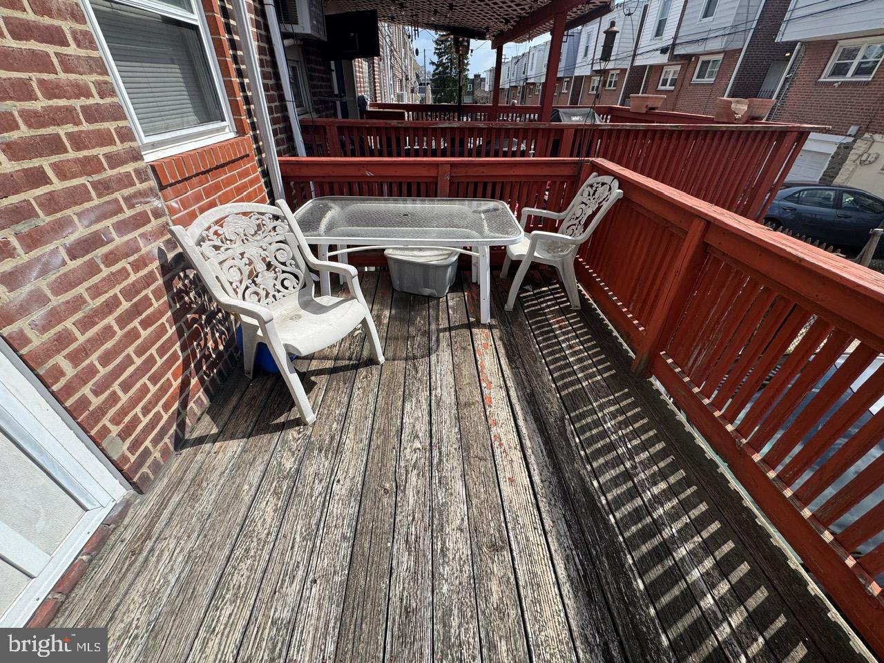 MAYFAIR - Residential