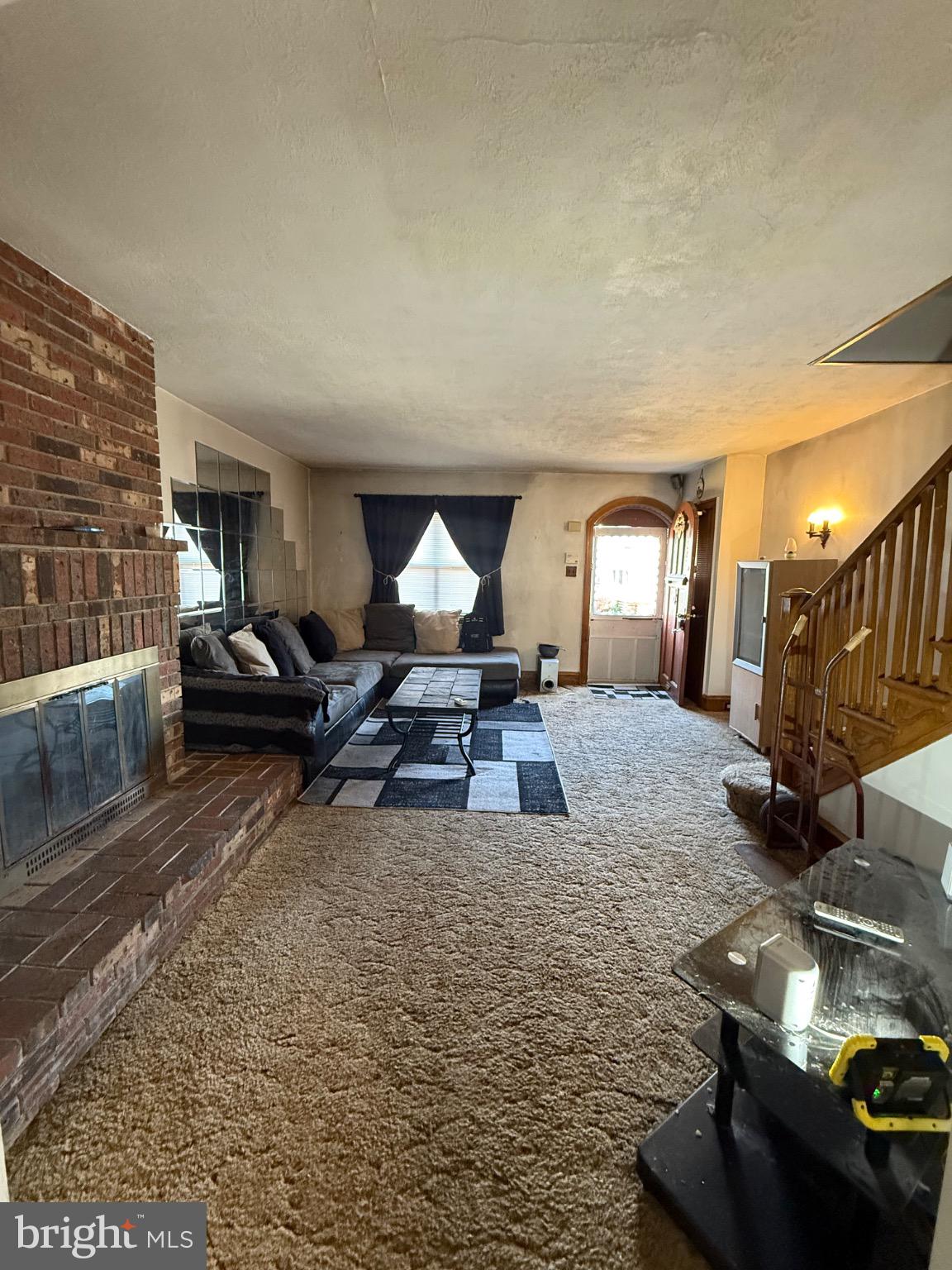 MAYFAIR - Residential