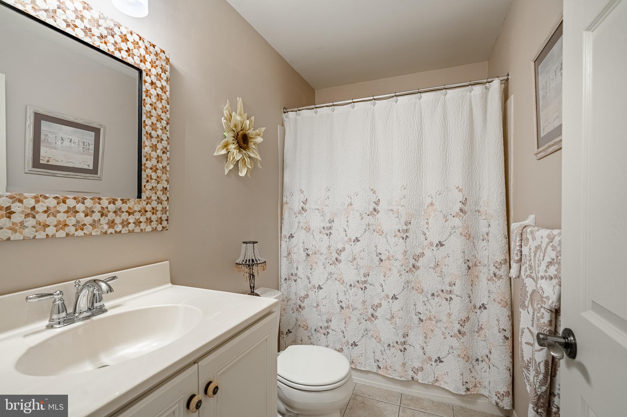 WEATHERSTONE - Residential