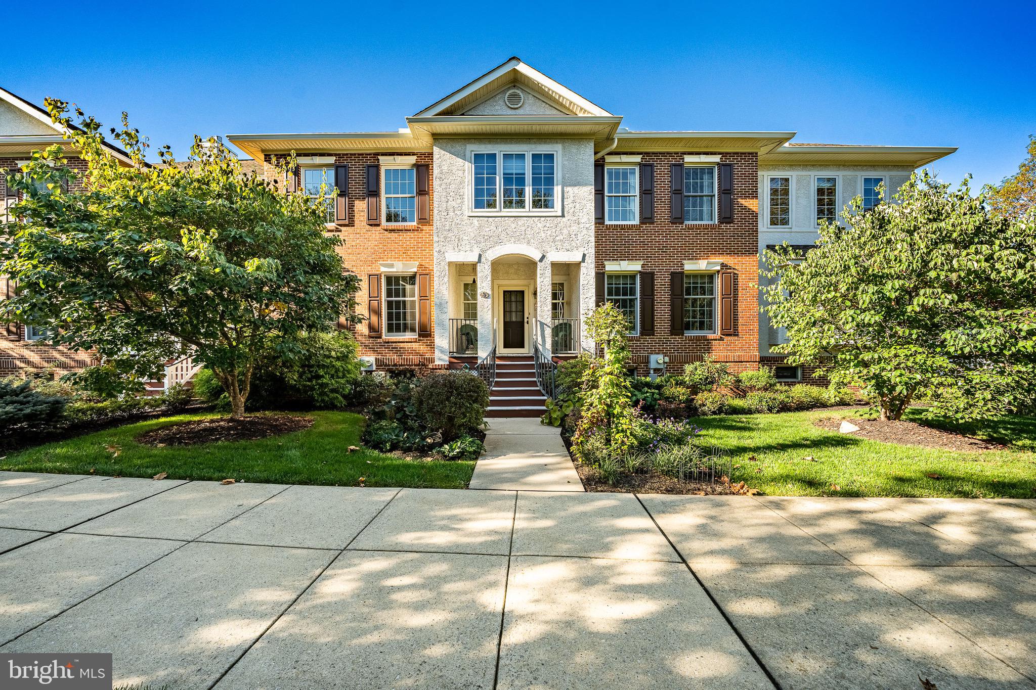 WEATHERSTONE - Residential