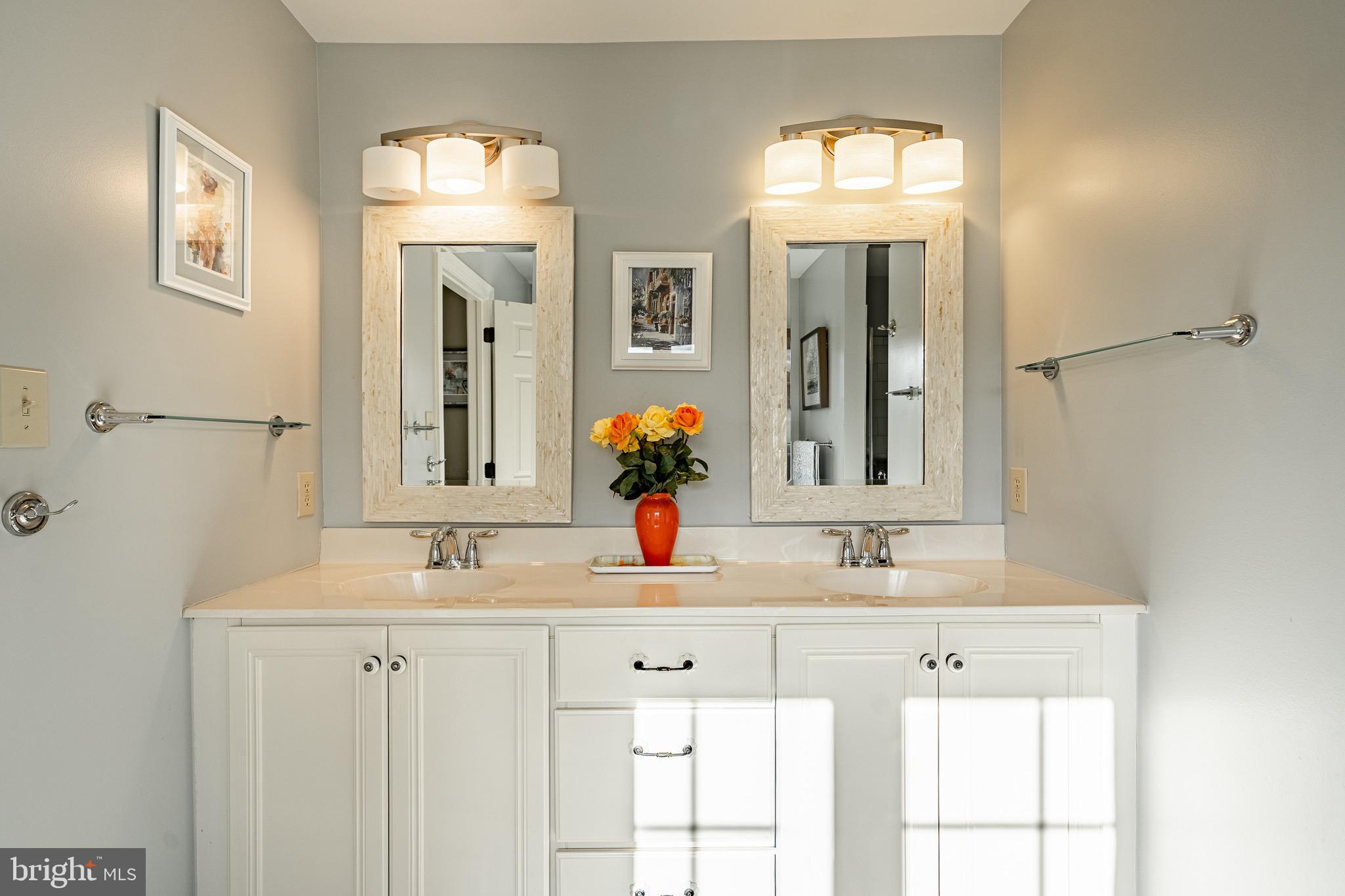 WEATHERSTONE - Residential